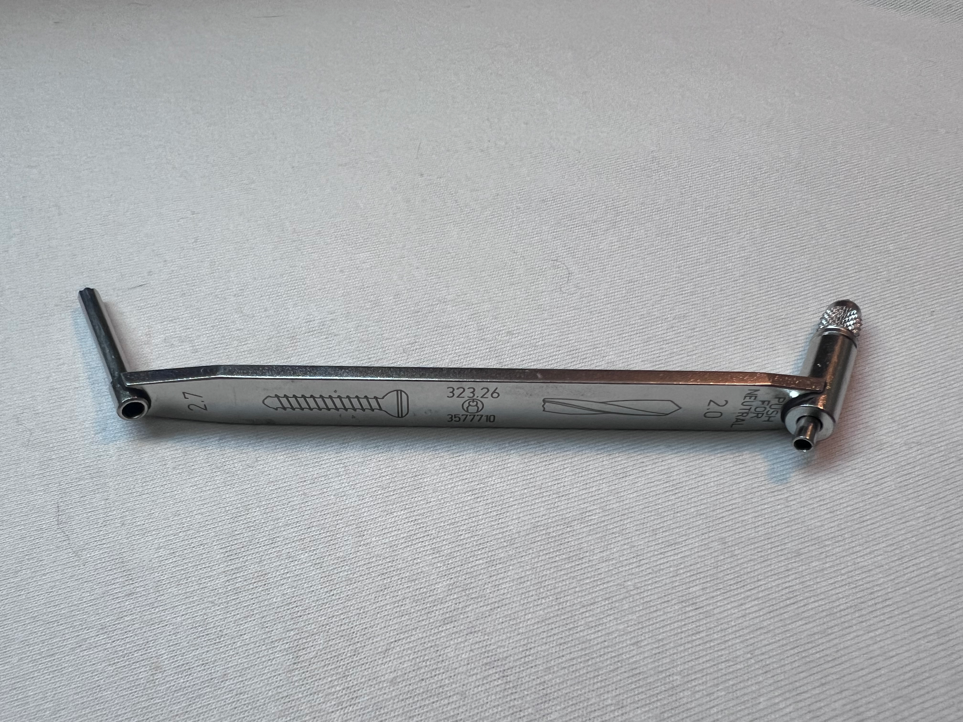 323.26 Universal Drill Guide 2.7mm US1842