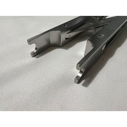 Parallel Forceps 388.119 Parallel Compression Forceps