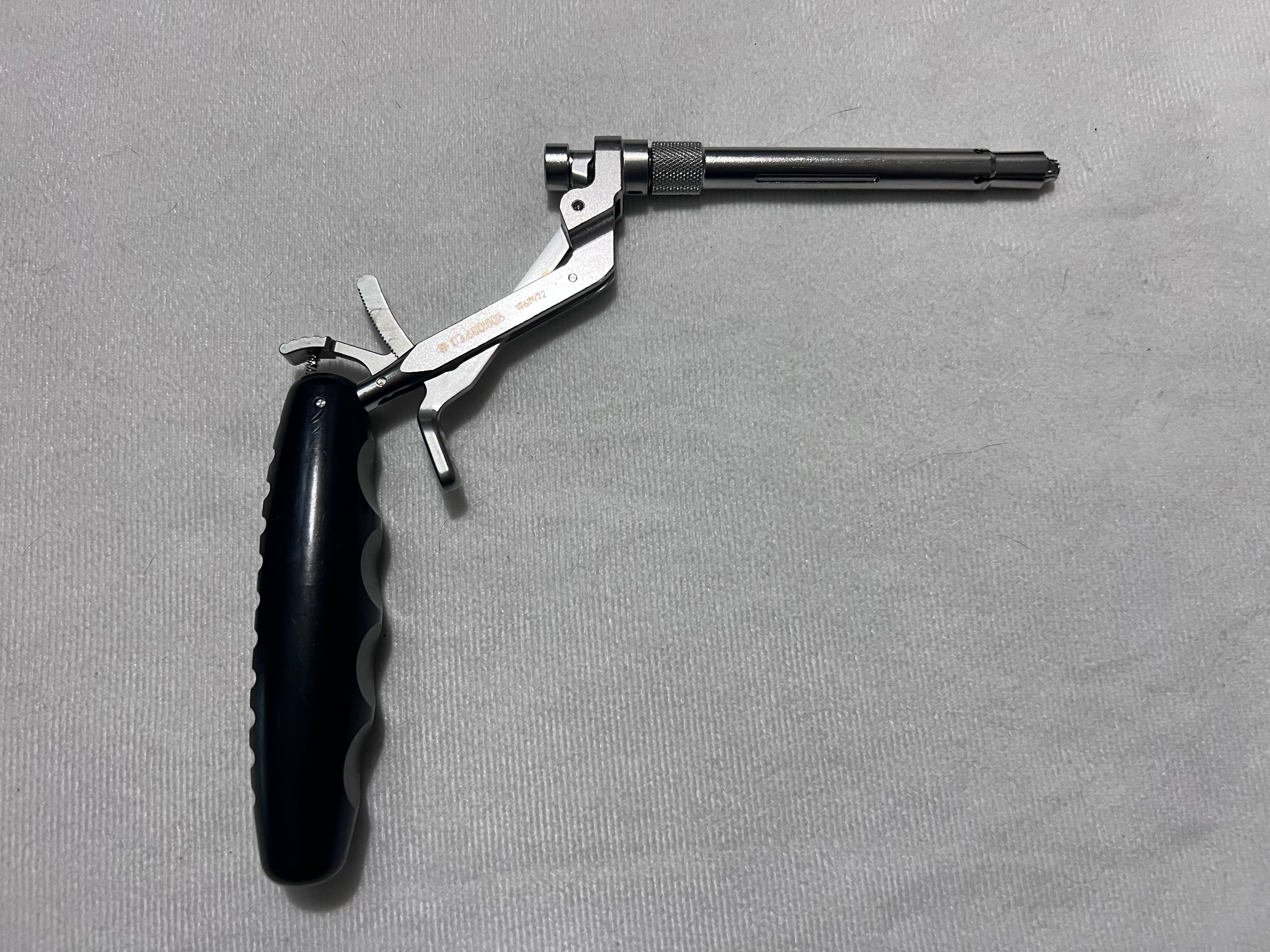 03.600.006 Plate Holding Drill Guide Single Barrel Fixed Angle US1616