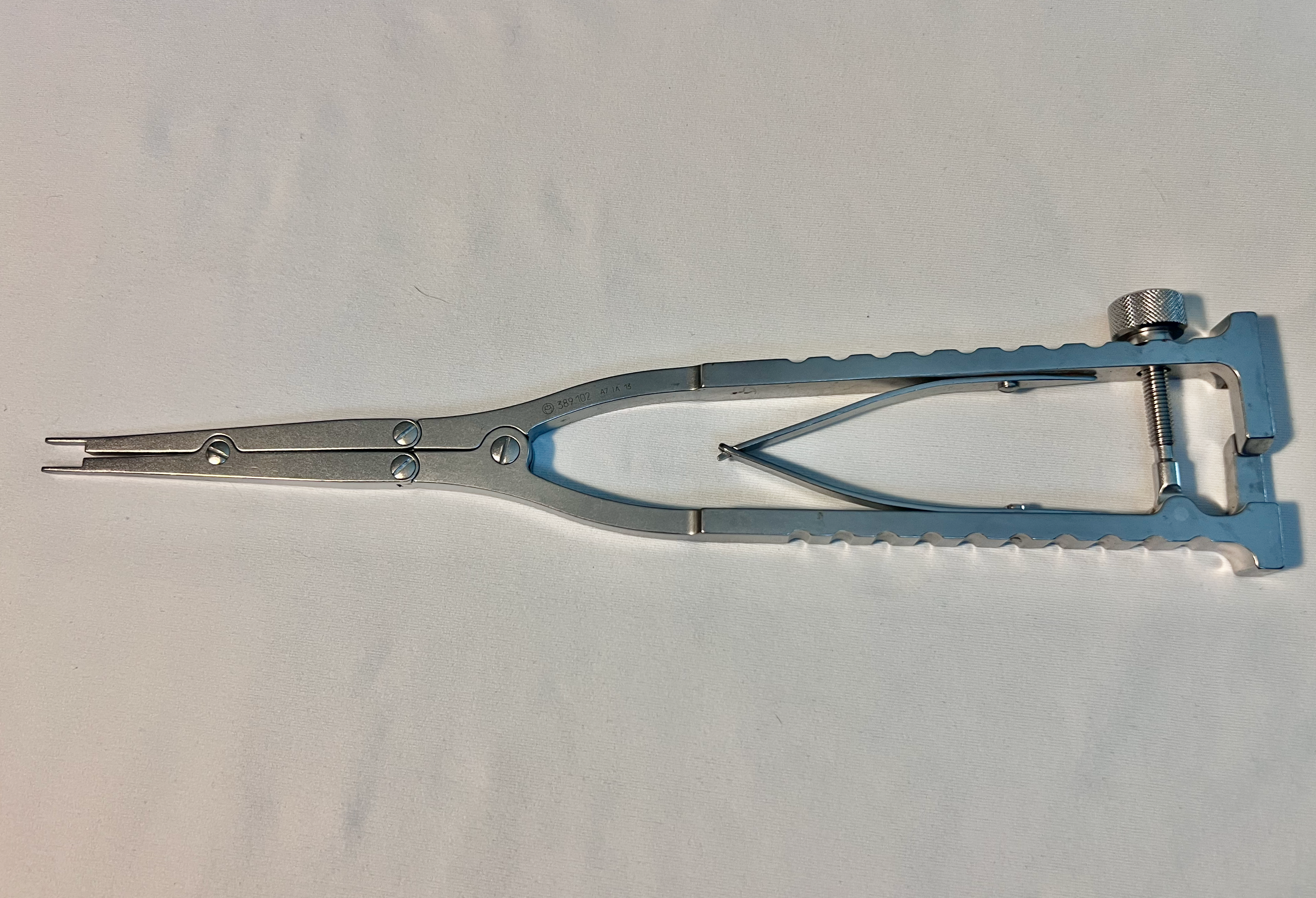 389.102 Spinal Trial Implant Sizer Holder US2101