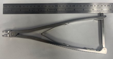 Synthes - 6mm Rod Holding Forceps w/ Narrow Jaws, ClickX Instrument Set