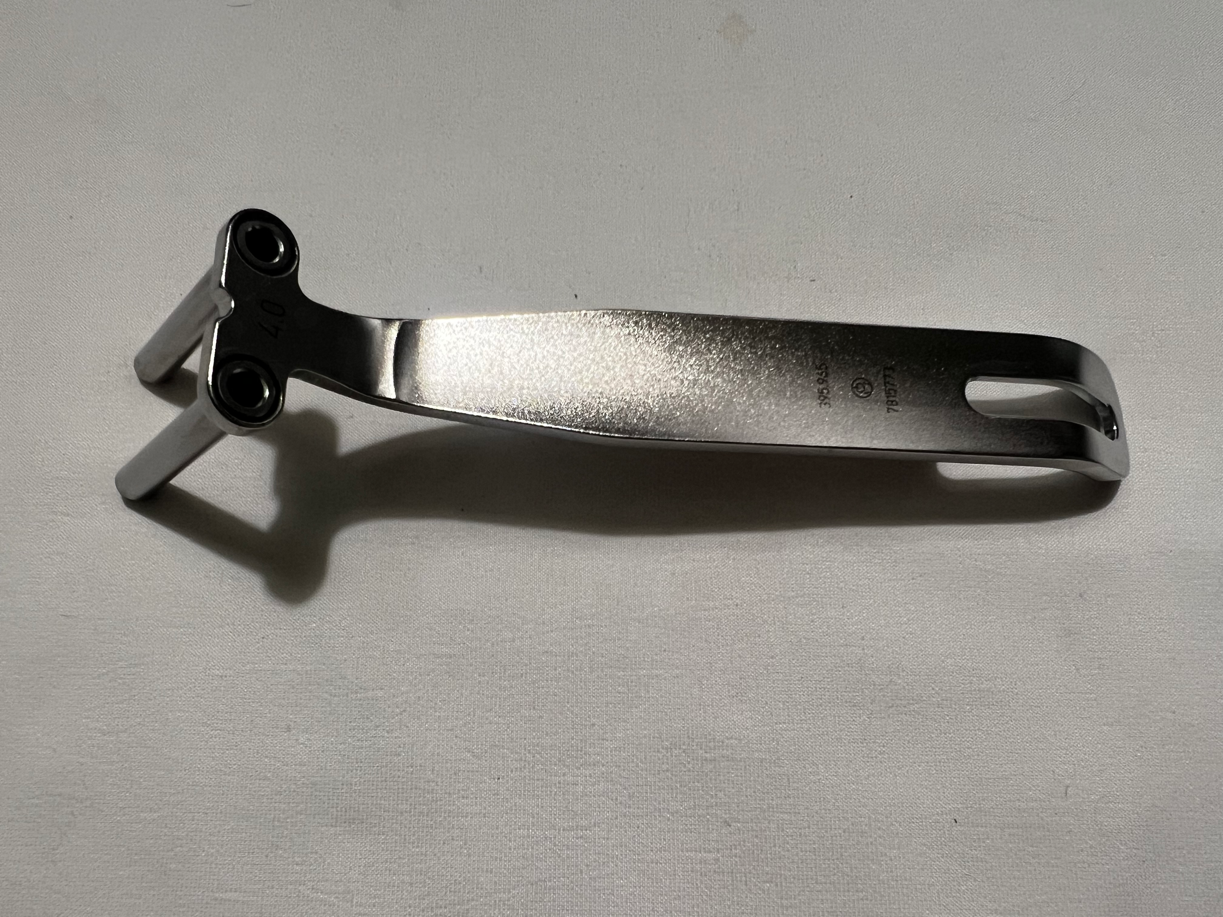 395.965 Parallel Drill Guide 4mm US1534