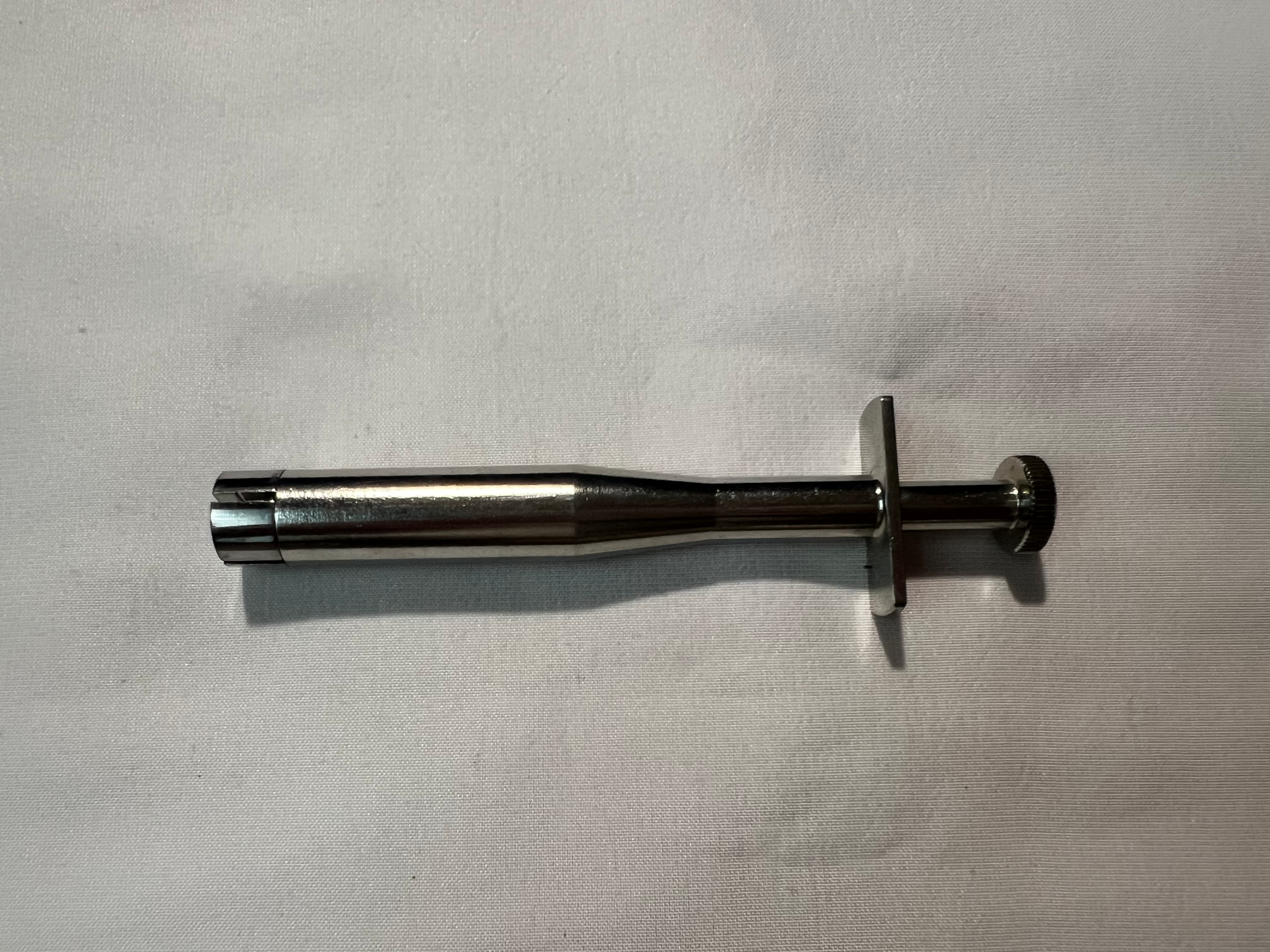 388.605 Distraction Clip Instrument US1440