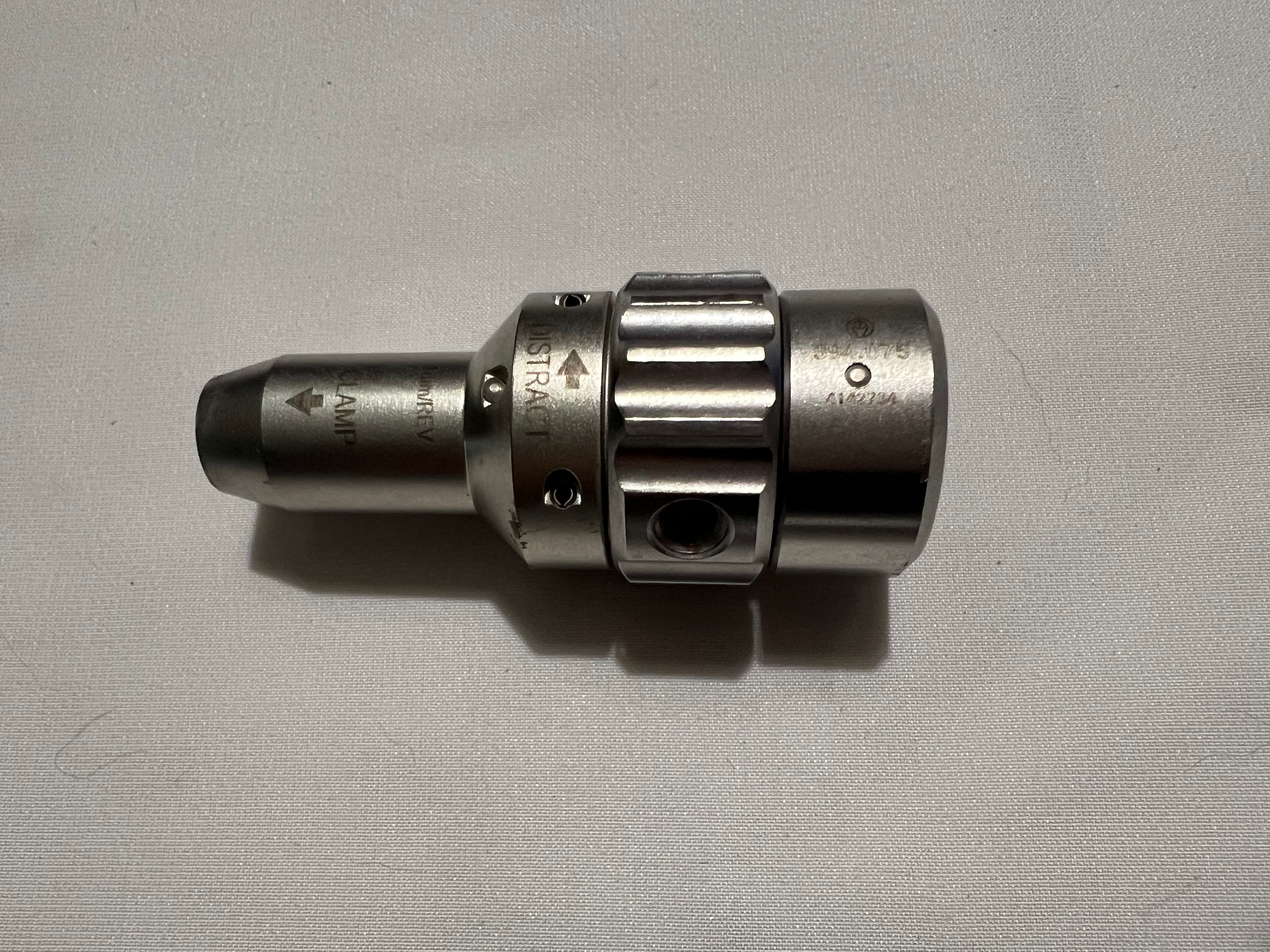 394.075 Distractor For Distal Radius Fixator US1545