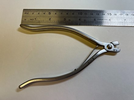 Synthes 391.82,160 mm, Wire Bending Pliers – Ringle Medical Supply LLC