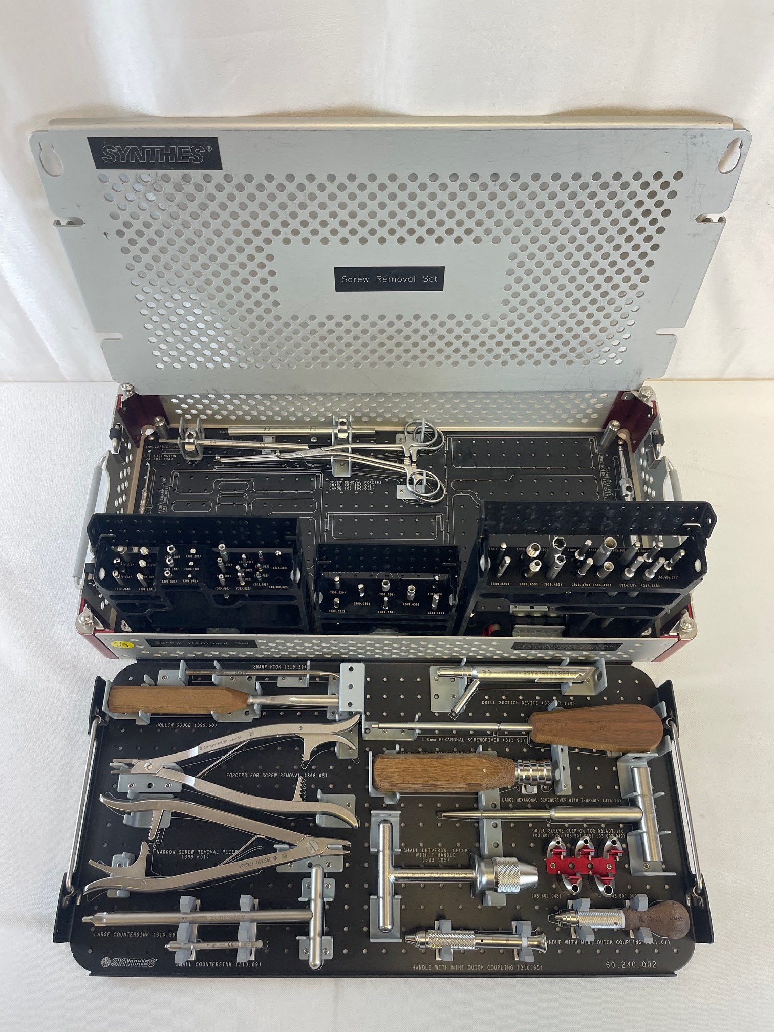 01.240.001 Screw Removal Set CCMED47