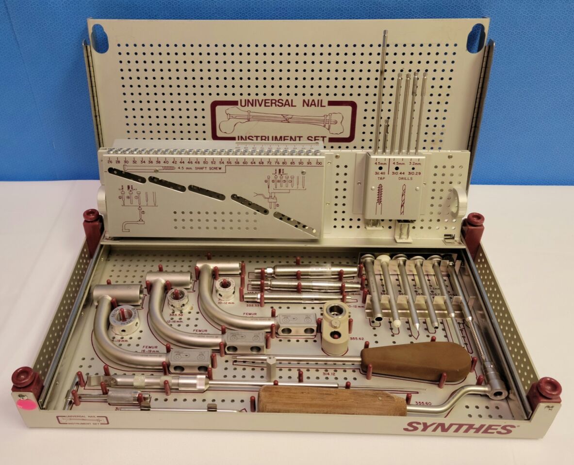 Universal Nail Instrument Set CCMED161