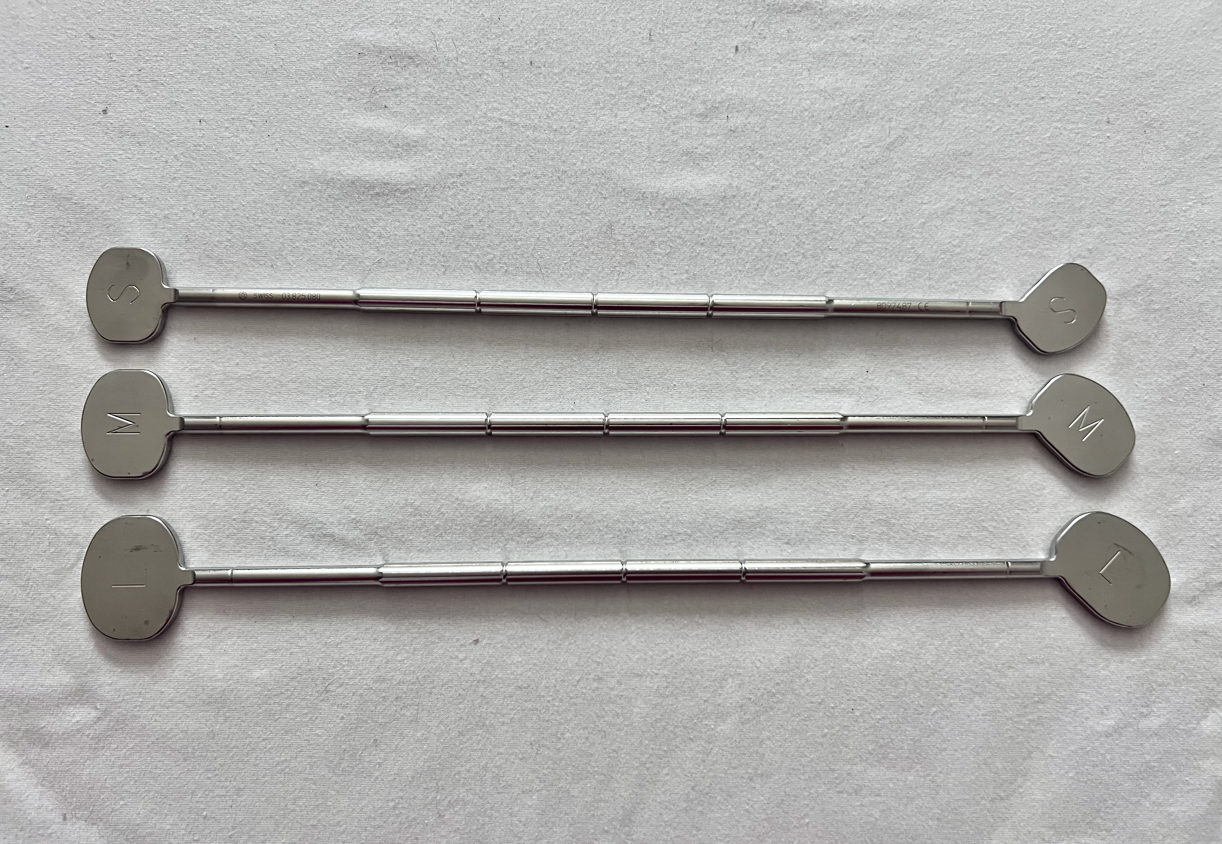 Set Of 3 Spinal Implant Trials 03.825.080 Small, 03.825.081 Medium, 03.825.082 Large US1815