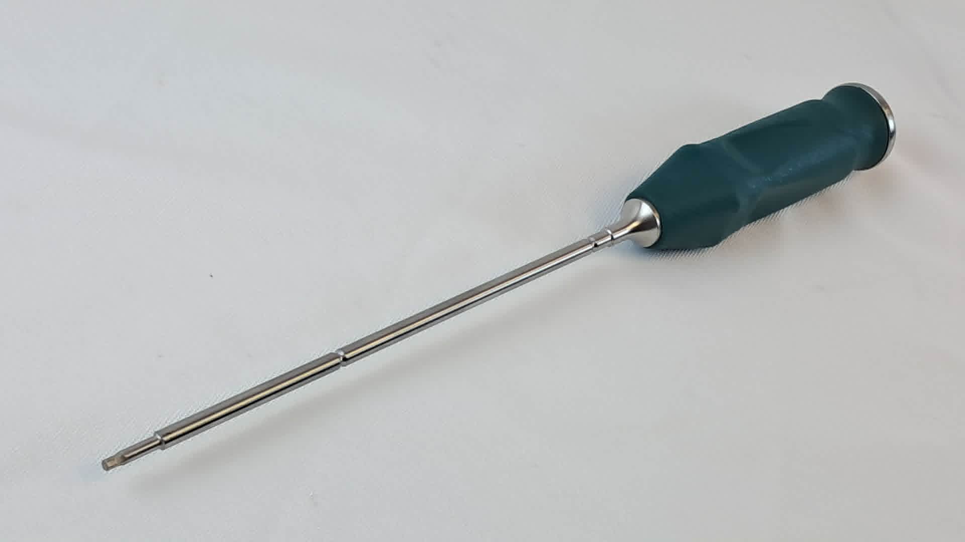 Synthes 388.395 2.5mm Hex Screwdriver 388.395
