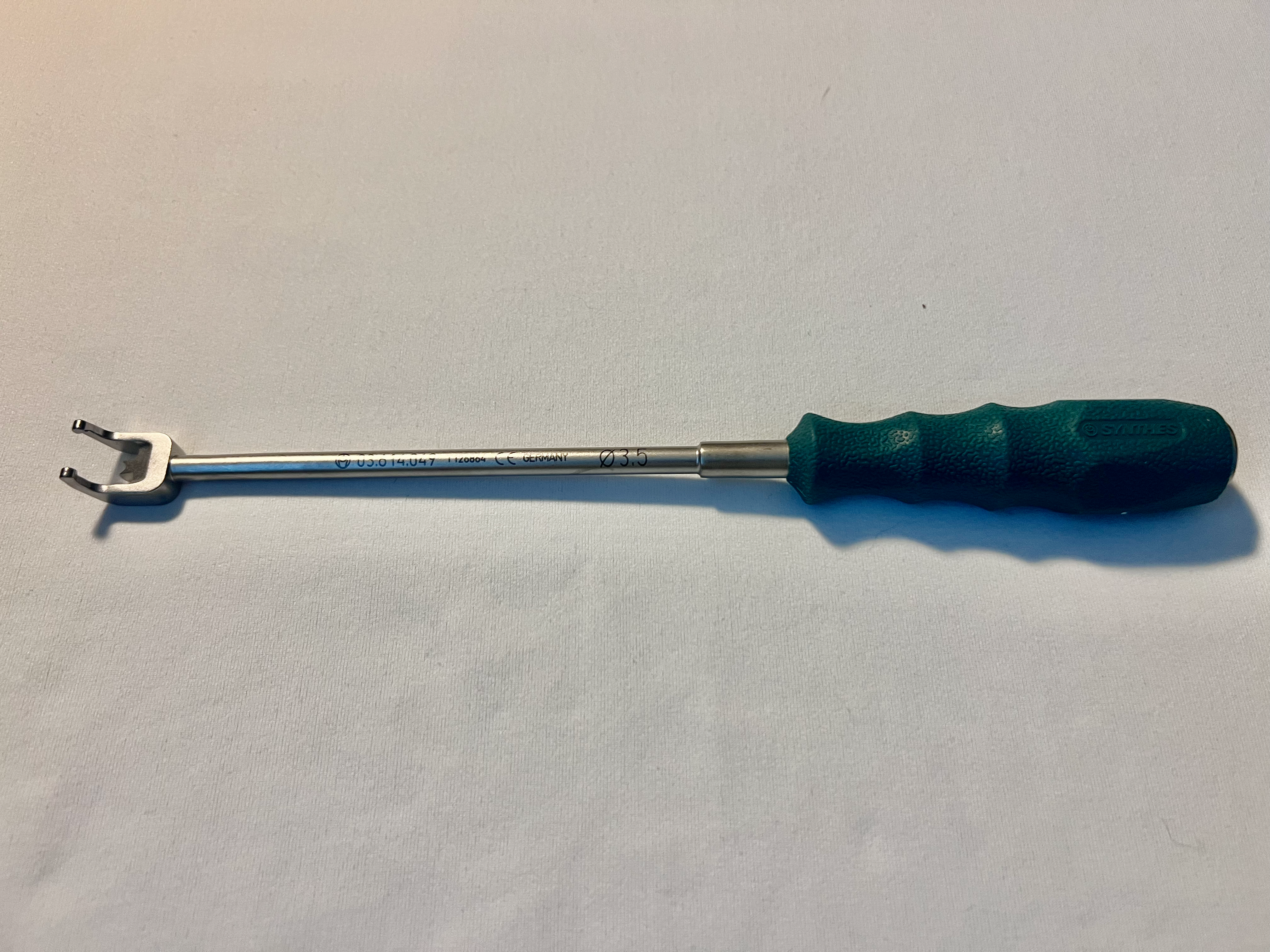 03.614.049 SYNAPSE OCT Spinal System 3.5mm Rocker Fork US2061