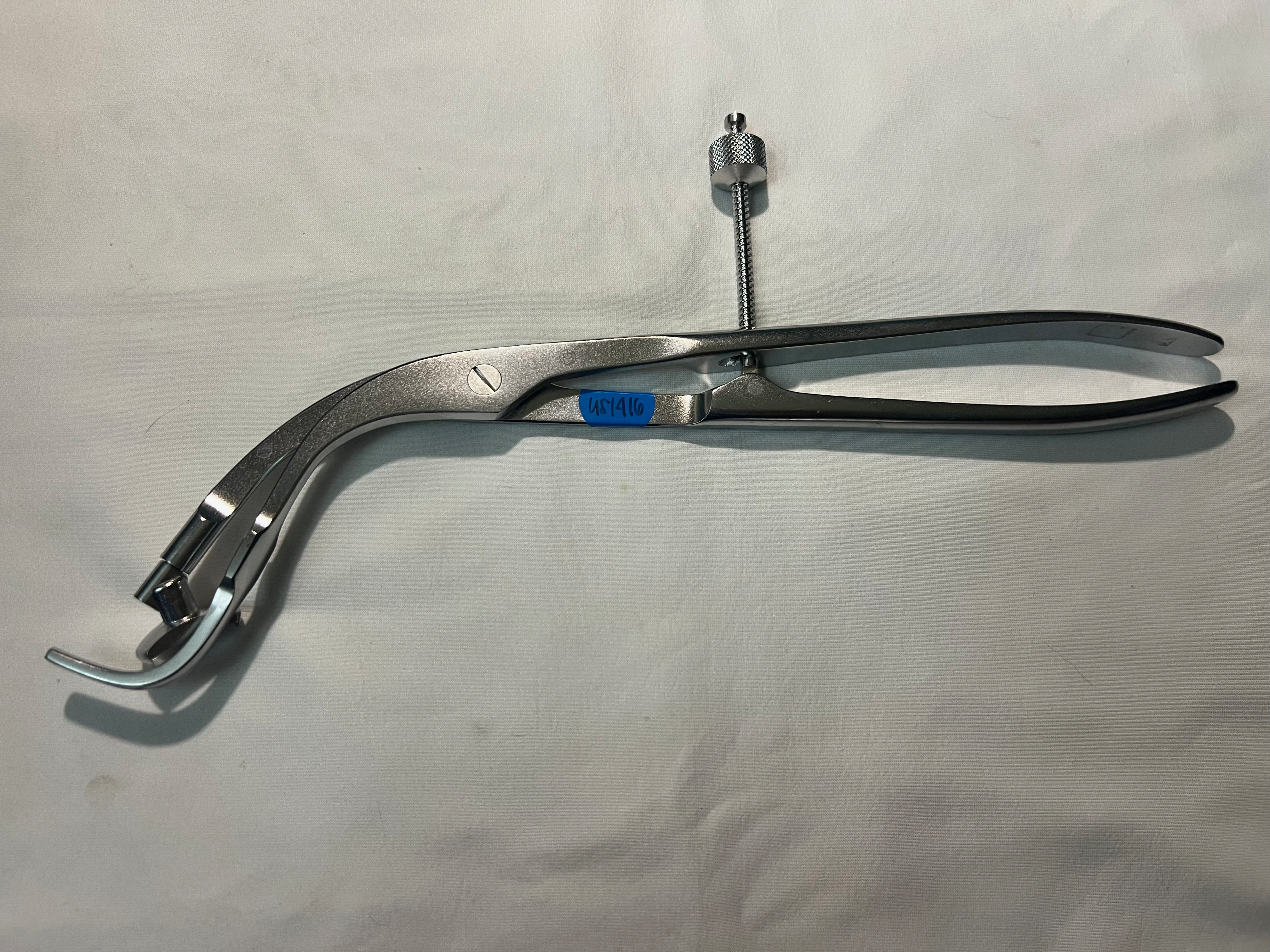 398.814 Size 3 Swivel Plate Holding Forceps US1416
