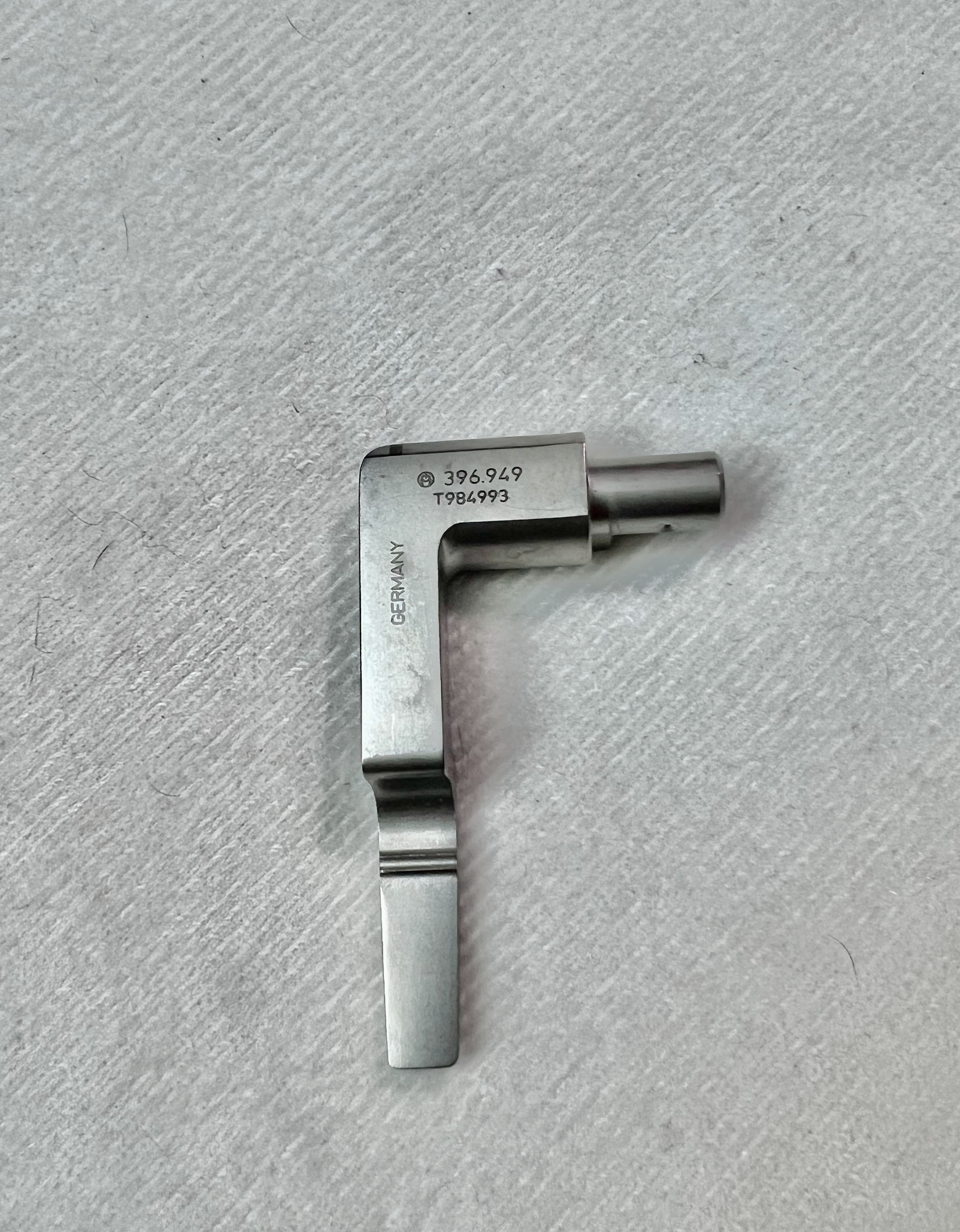 396.949 Guide Block 55mm Left US1660