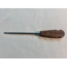 03.227.041 Cannulated 4mm Hexagonal Driver US1945