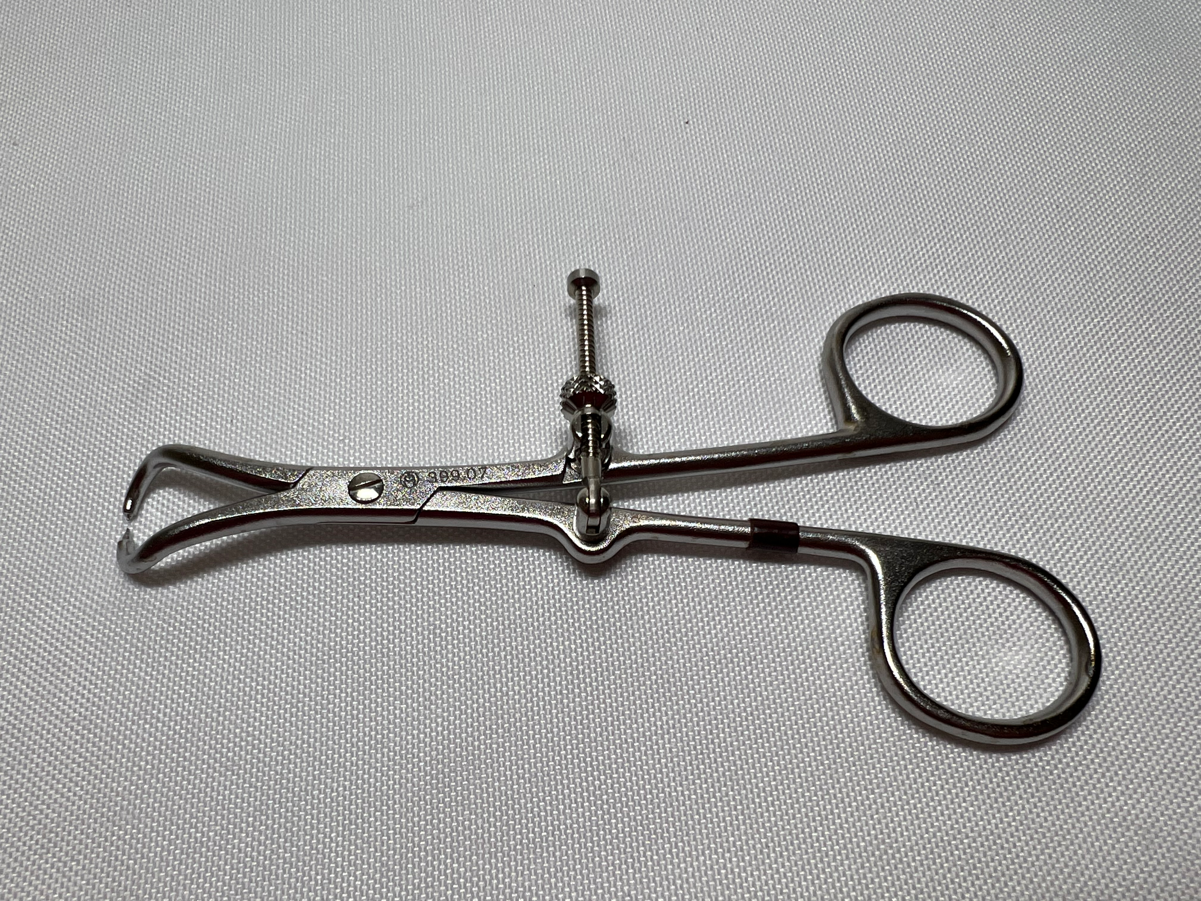 399.07 Reduction Forceps w/ Ratchet US1226