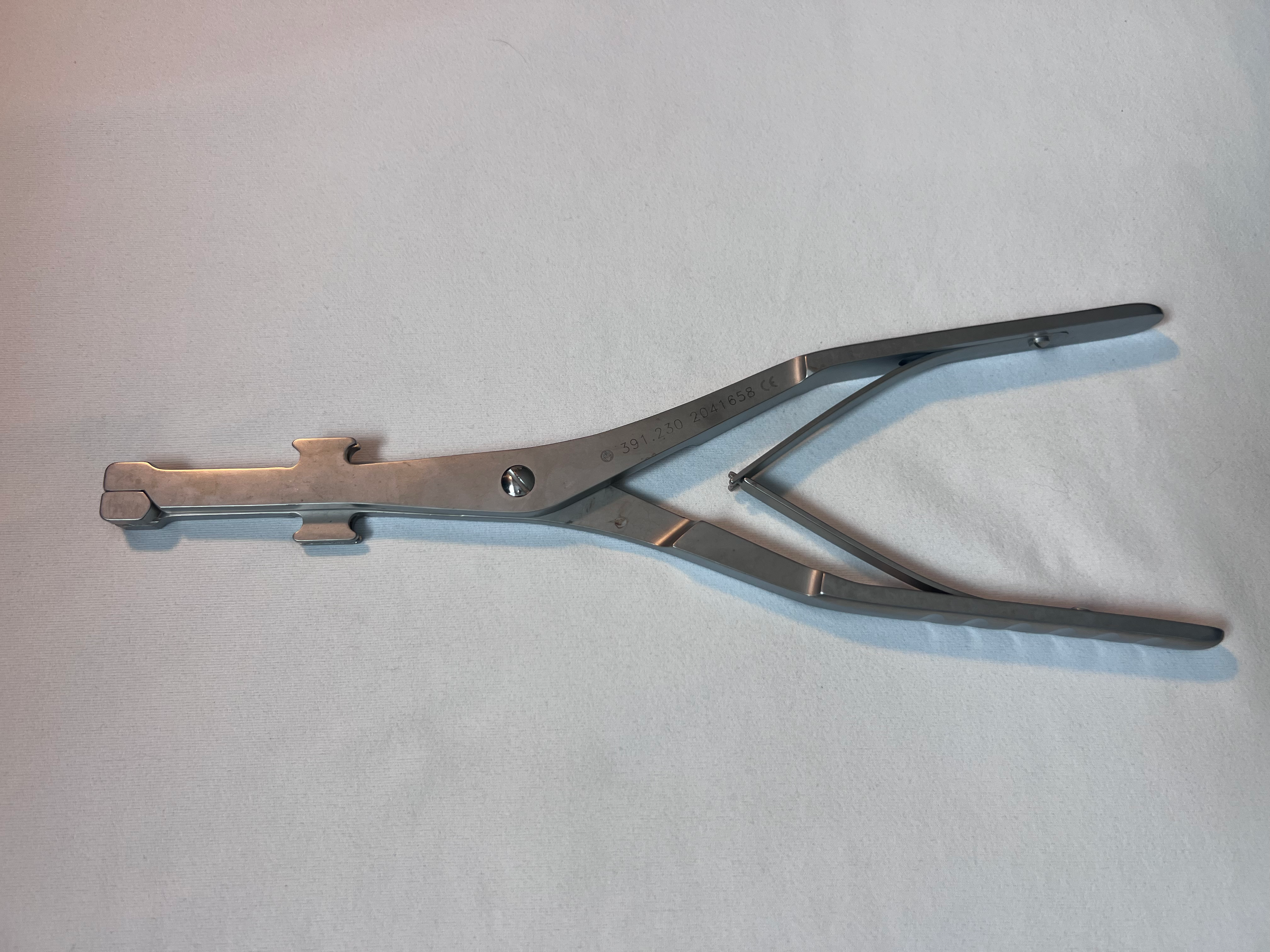 391.230 Fastight Orthopedic Wire Tightener US2016