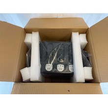 05.001.204 Universal Battery Charger II CCMED147