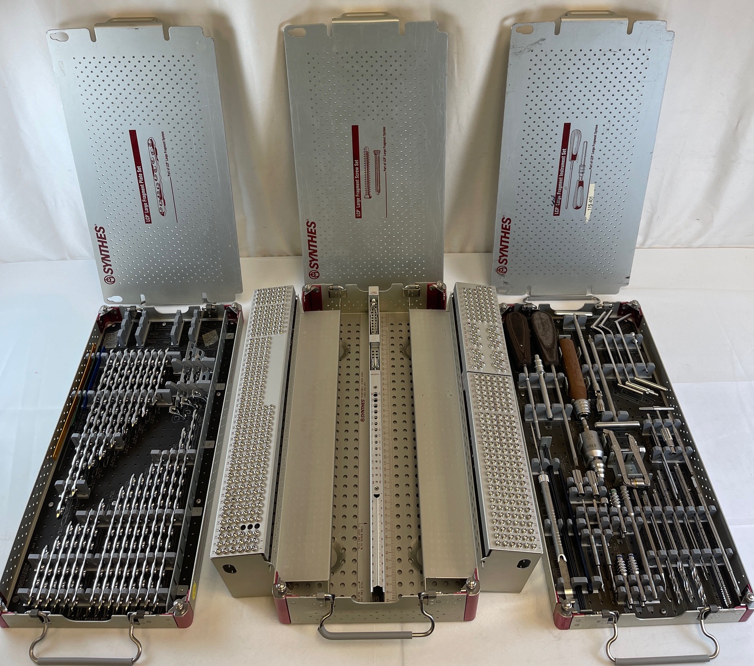LCP Large Fragment System - Instruments 115.401 LCP Plates 115.402 LCP Screws 115.403 CCMED425