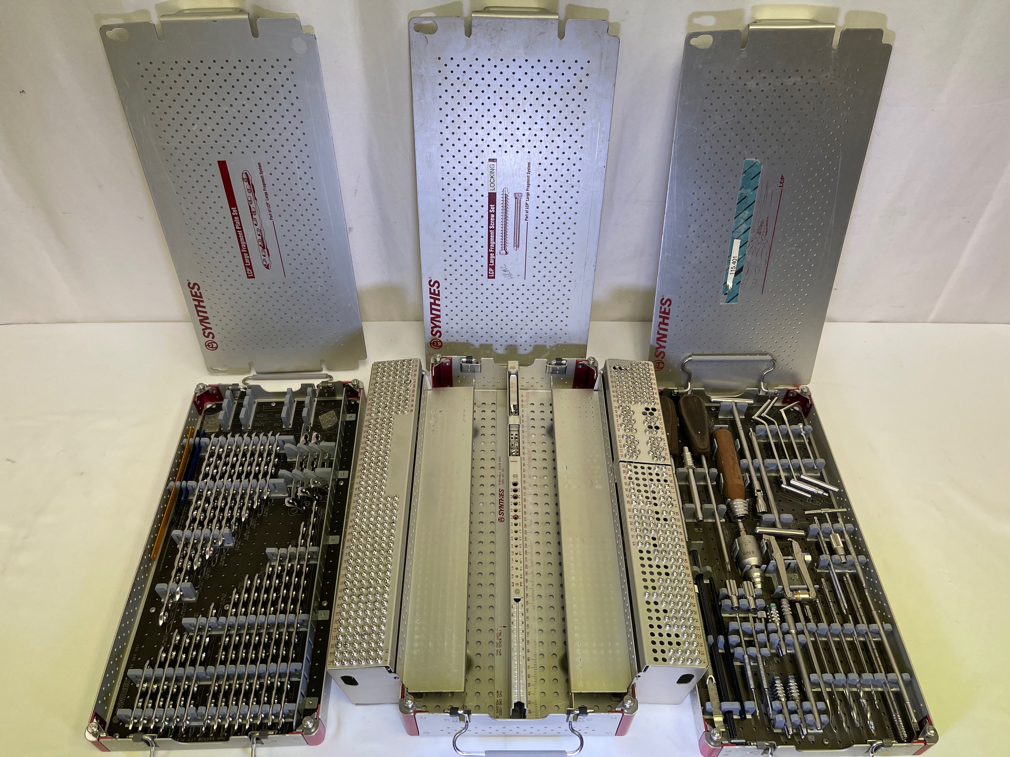 LCP Large Fragment System - Instruments 115.401 LCP Plates 115.402 LCP Screws 115.403 CCMED425