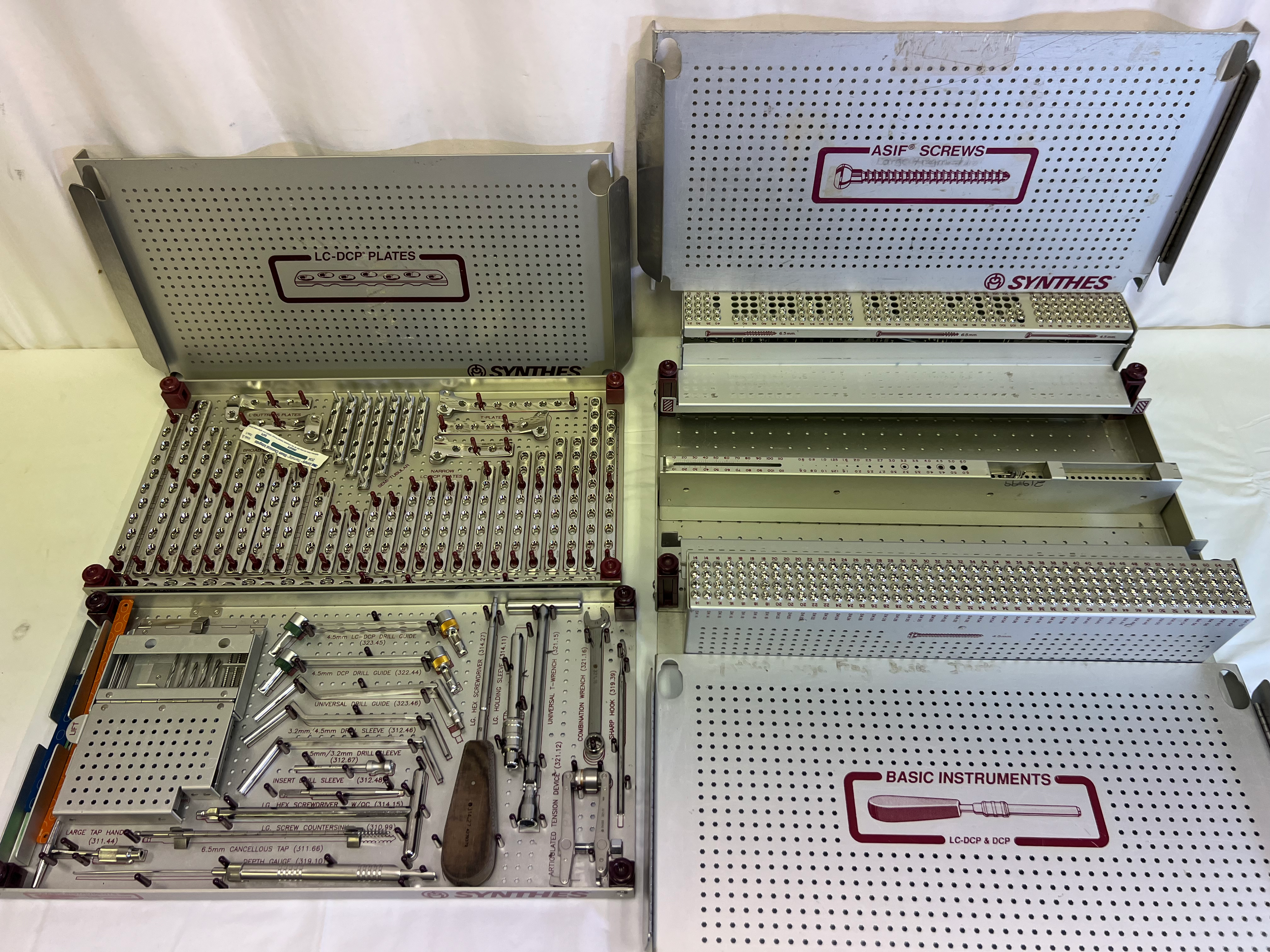 Large Fragment System Basic Instruments, LC-DCP Plates & ASIP Screws CCMED693