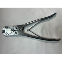 391.990 Plate & Rod Cutting Forceps US1402