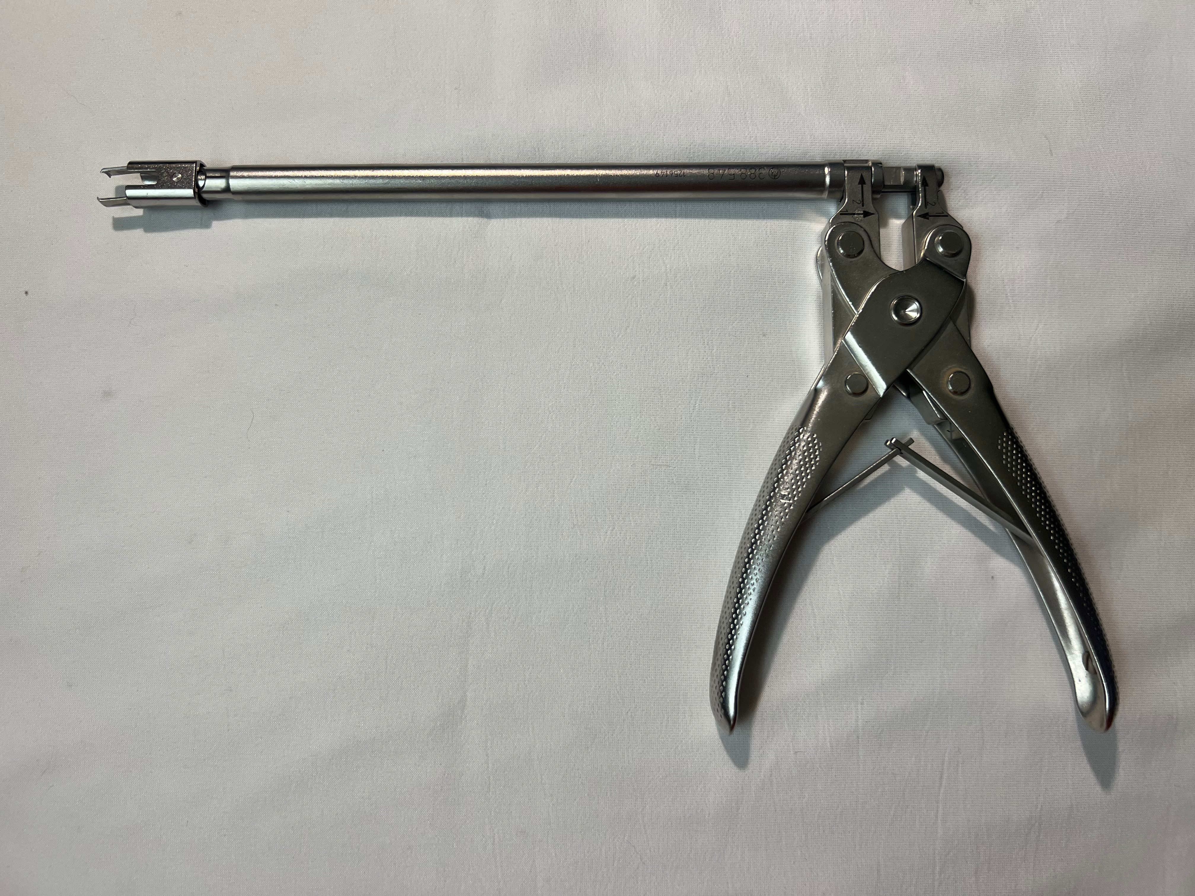 388.548 AXON Screw Remobilization Instrument US1348