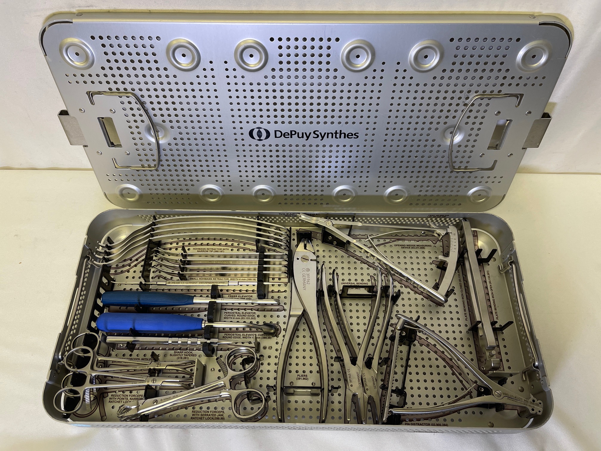 TriLEAP General Instruments Set 01.900.316 CCMED123