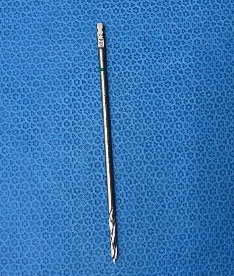 03.010.104 4.2mm x 145mm 3-Fluted Needle Point QC Drill Bit US333