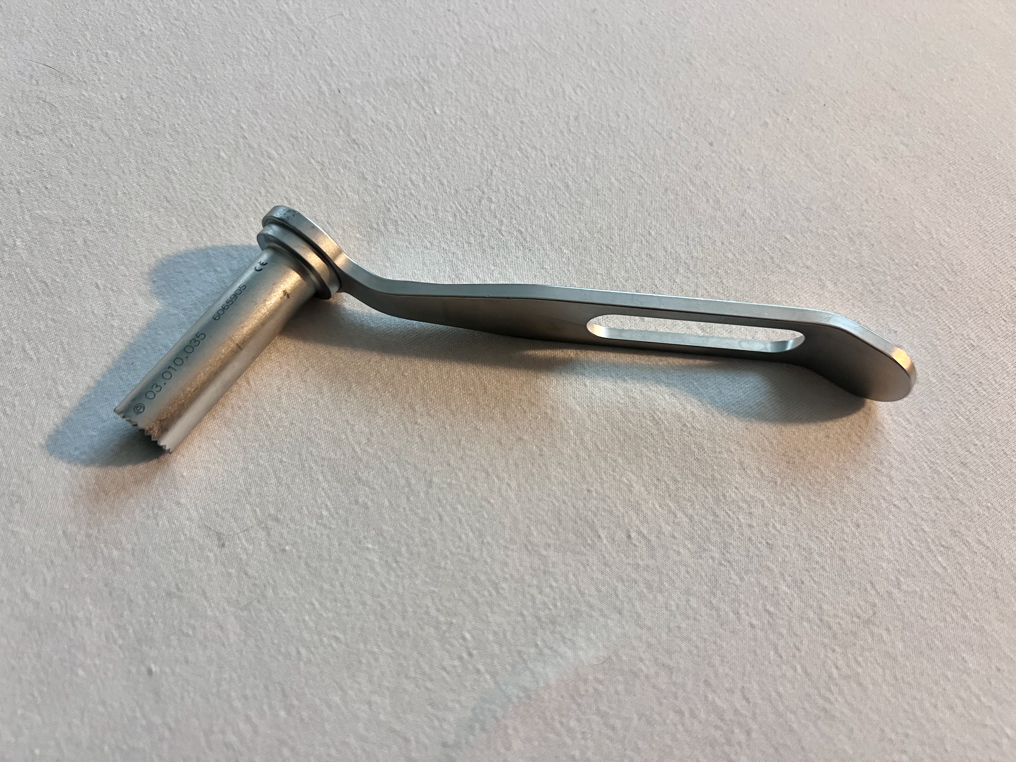 03.010.035 Orthopedic 12mm Protection Sleeve US1952