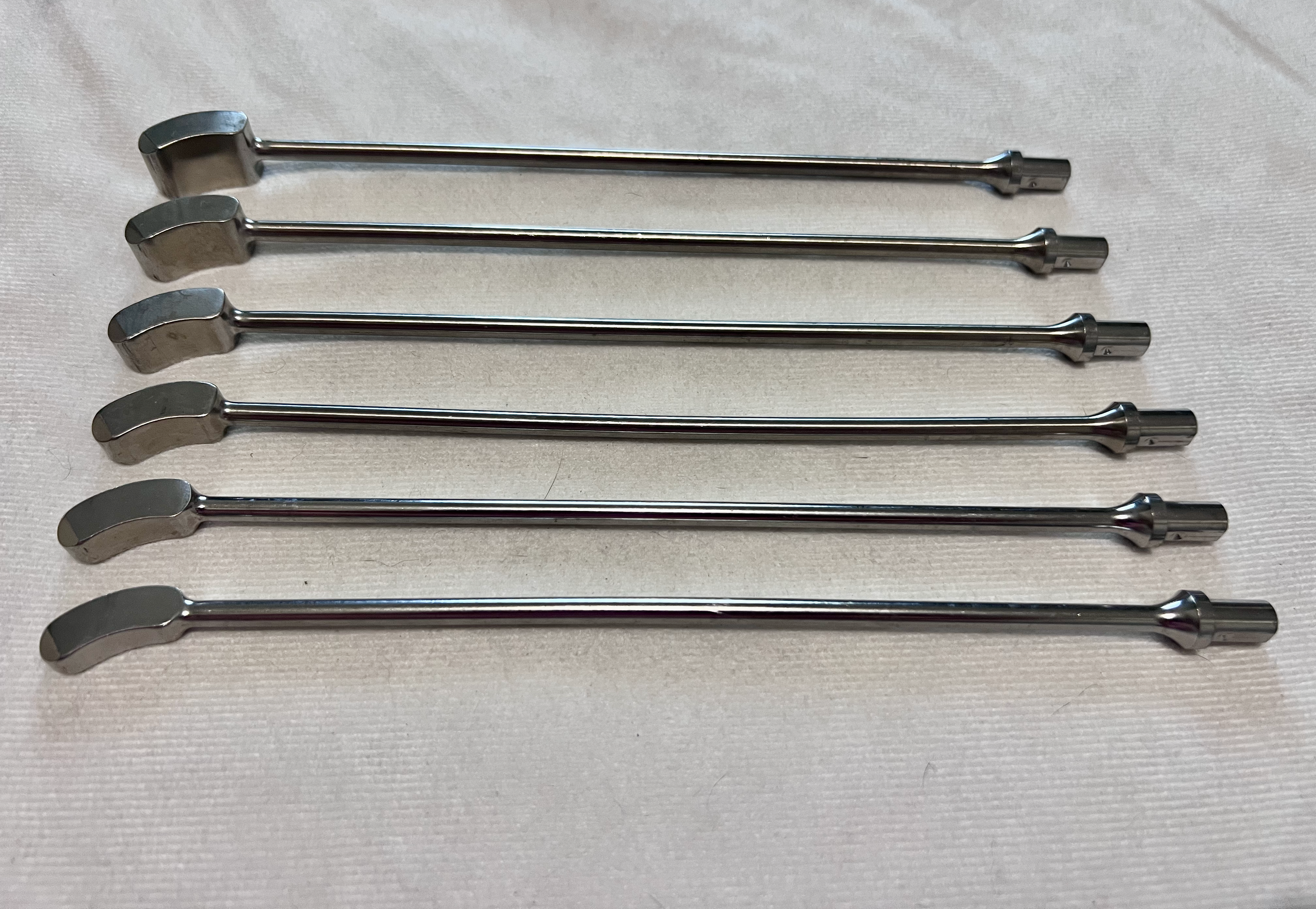 Set Of 6 T-PLIF Spinal Trial Spacers US1720
