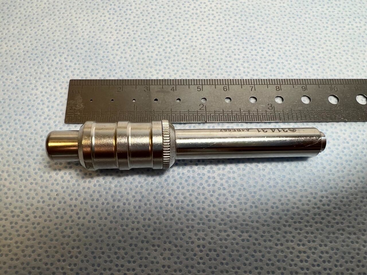 314.31 Holding Sleeve For Cannulated Screwdriver US584