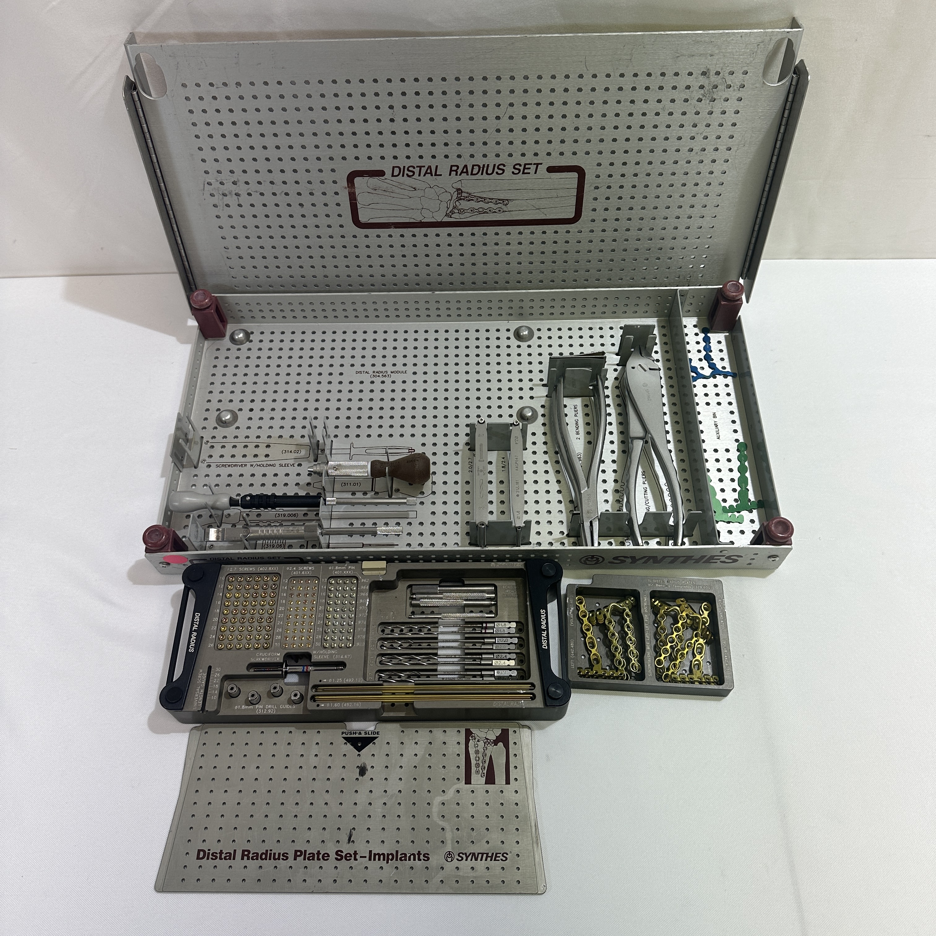 Distal Radius Set CCMED203