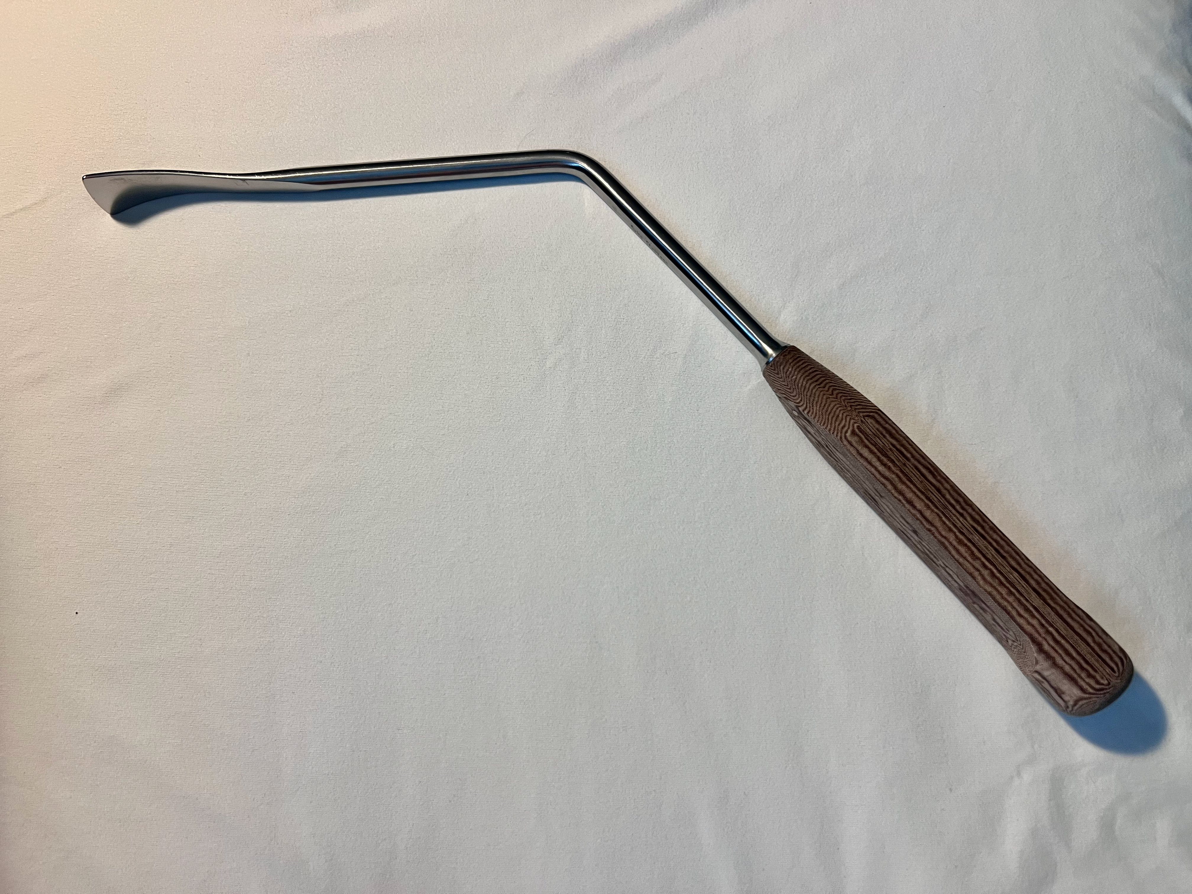 389.50 Orthopedic 25mm Curved Retractor US2003