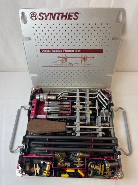 Distal Radius Fixator Set 304.015 CCMED242