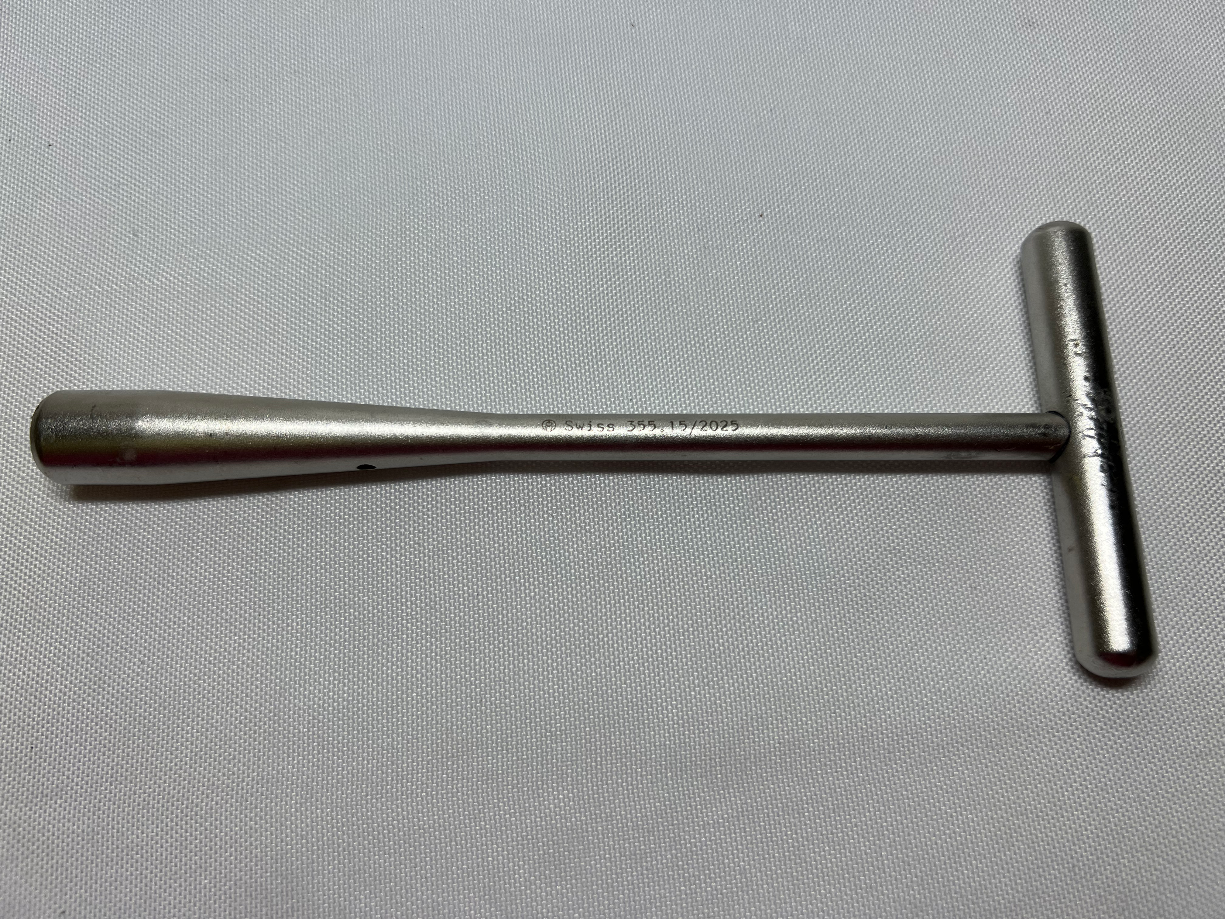 355.15 T-Handle 11mm Cannulated Scocket Wrench US1230