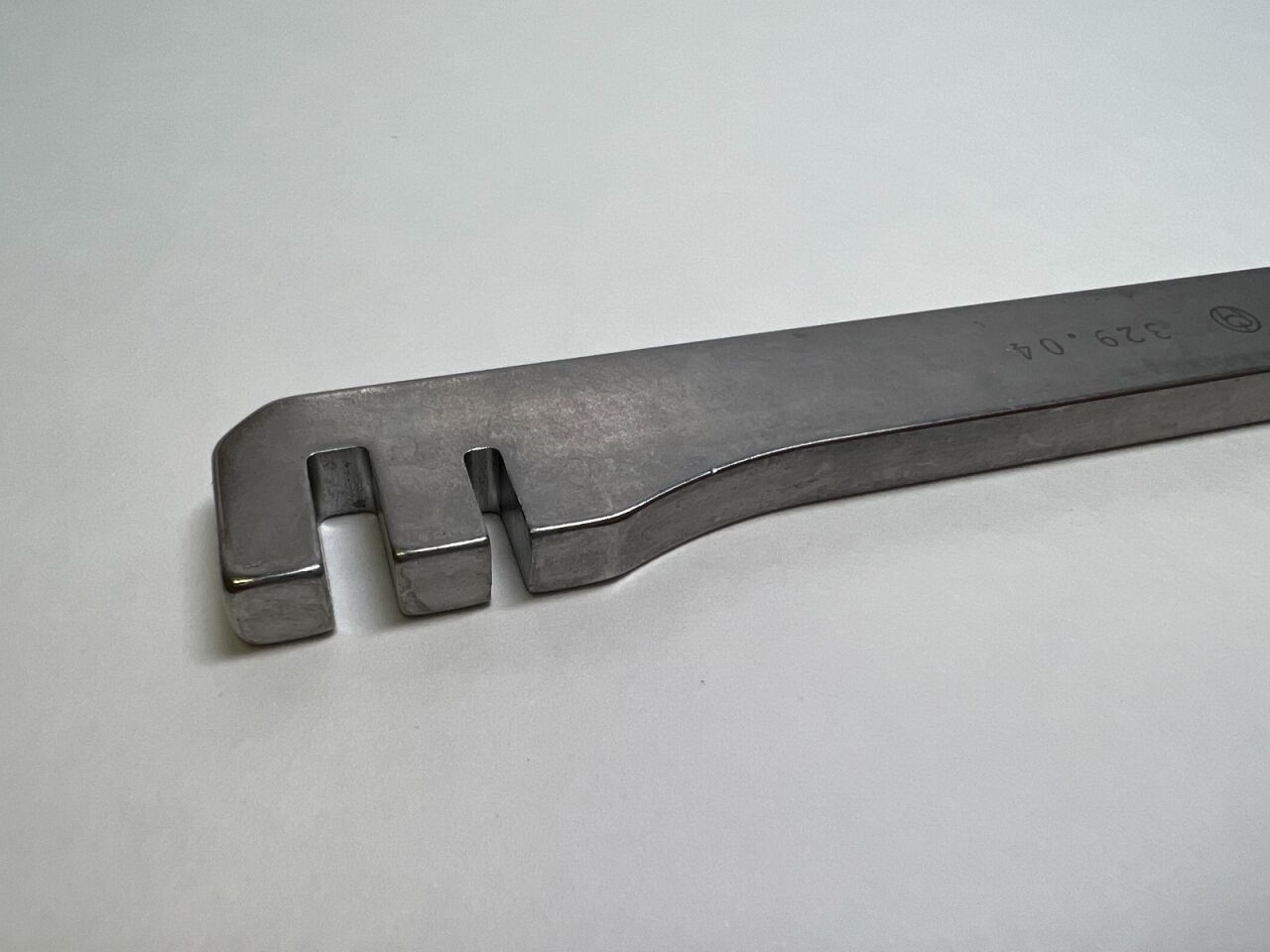 329.04 Bending Iron For 2.7mm/3.5mm Plates US732