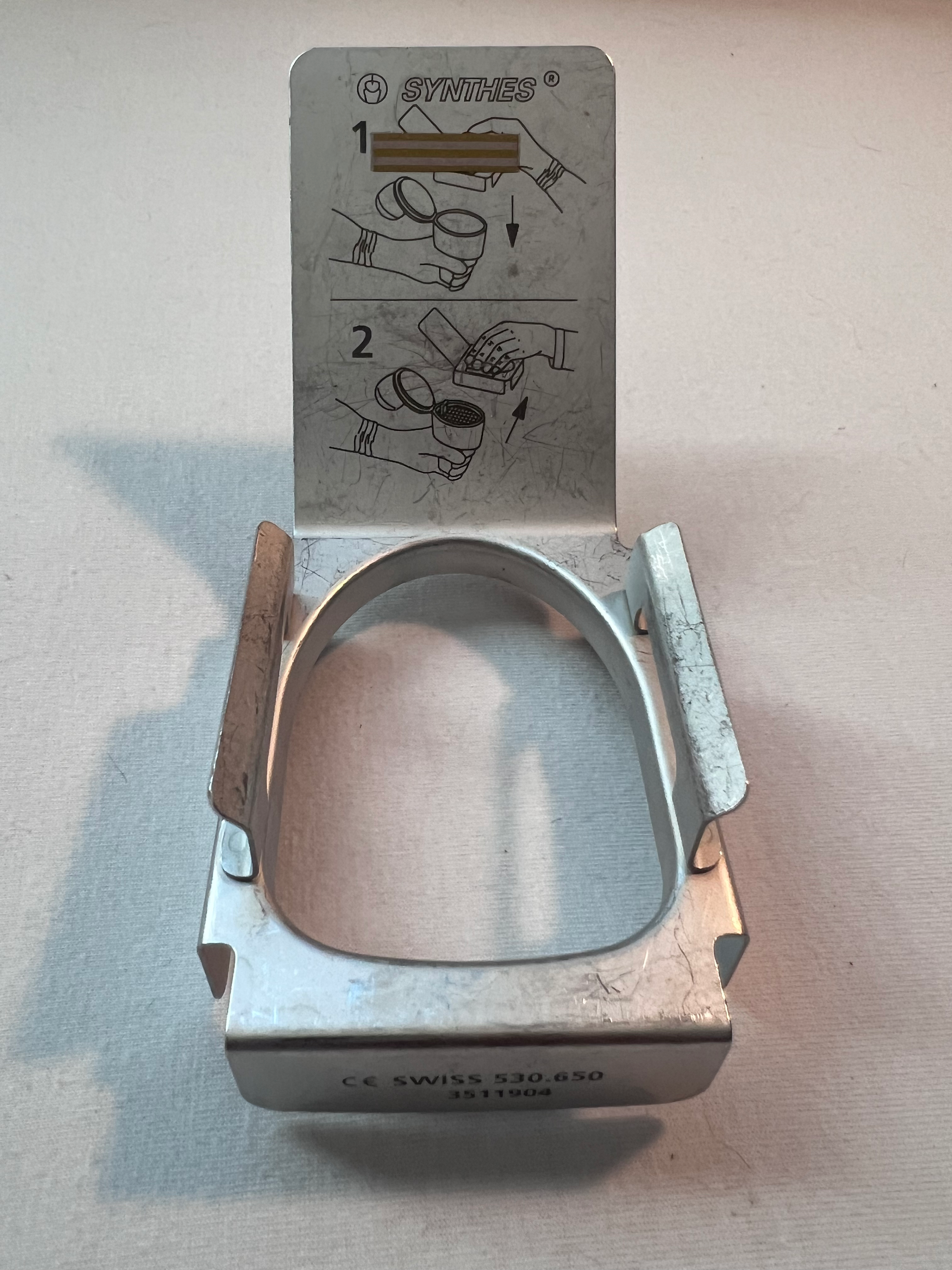 530.650 Battery Insertion Shield US1907