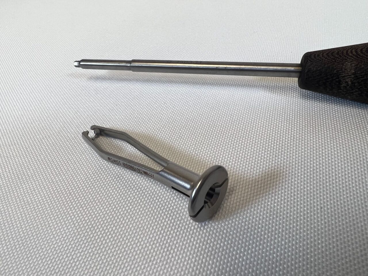 2903-71 Hex Driver w/ 314.06 Holding Sleeve US557