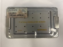 NEW 304.529 7.3MM TI Cannulated Screw Tray w/ Lid