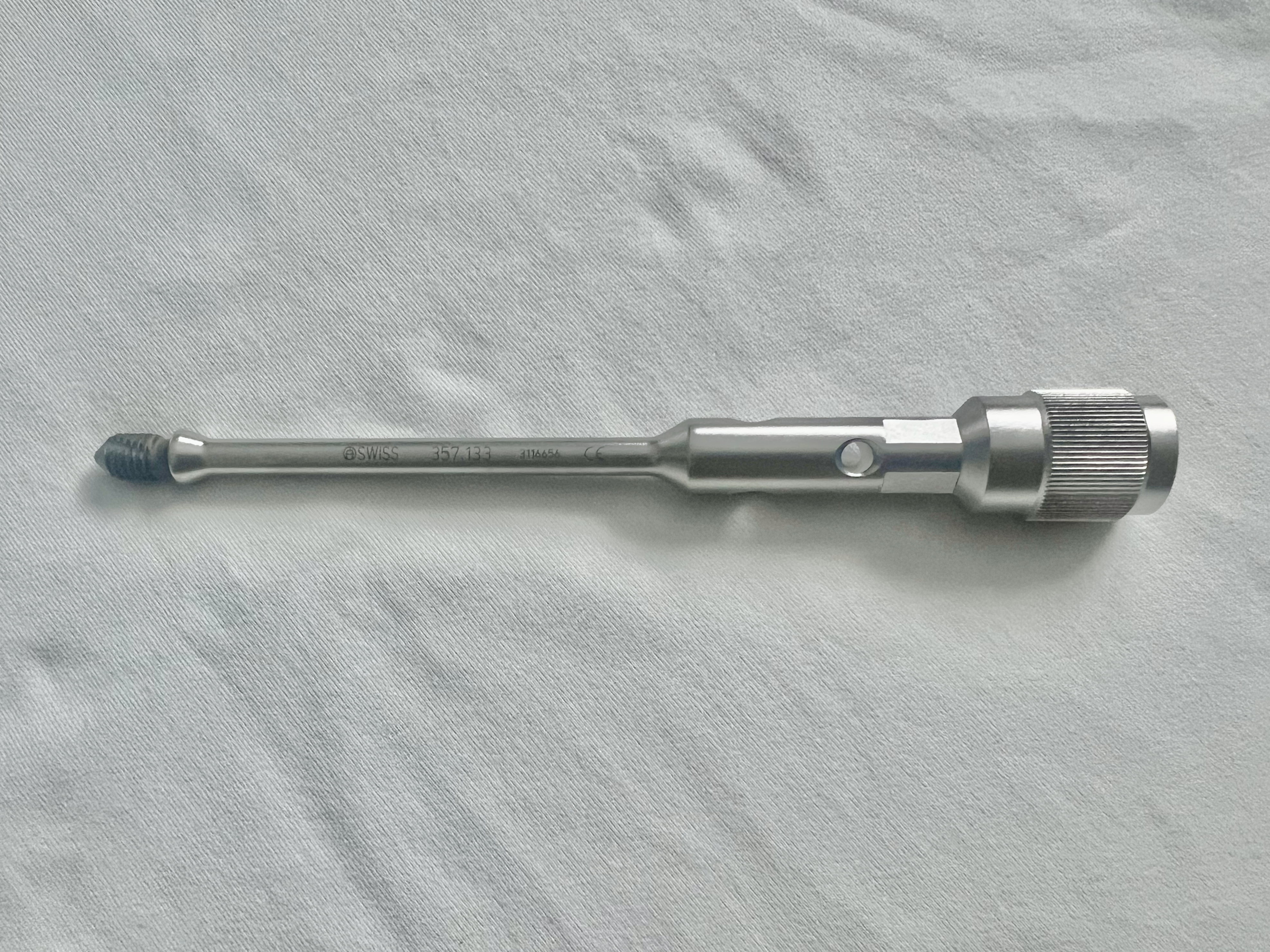 357.133 Extraction Screw For Titanium Femoral & Tibial Nails US1971