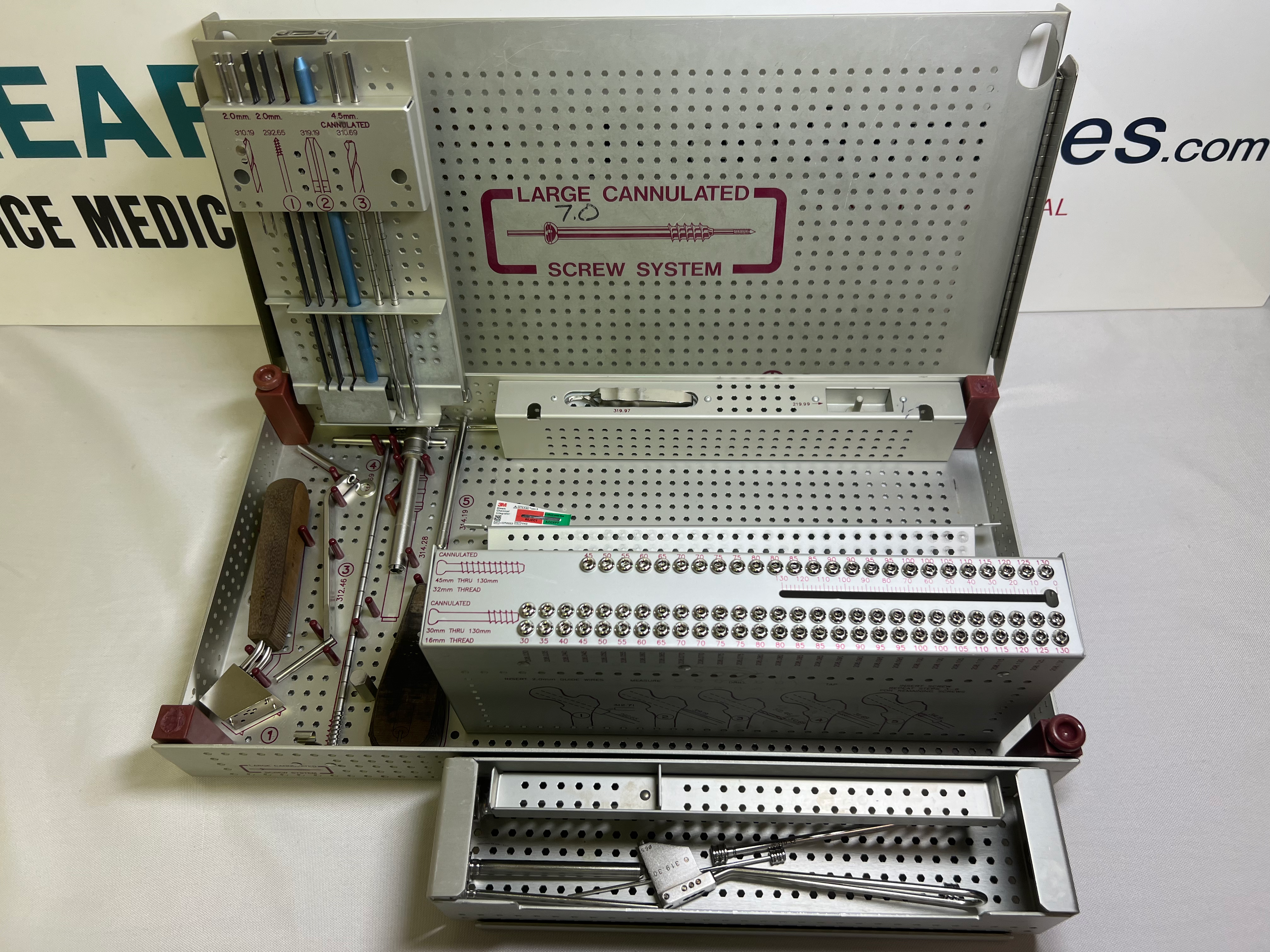 Large Cannulated Screw System CCMED436