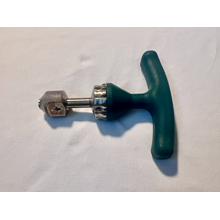 03.620.005 Ratchet Hexagonal Coupling 6mm T-Handle w/ Low Toggle US2048