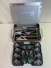 Locking Calcaneal Plate and Implant Set 01.106.002 CCMED332