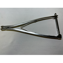 388.441 Small Stature Holding Forceps 5mm US1095