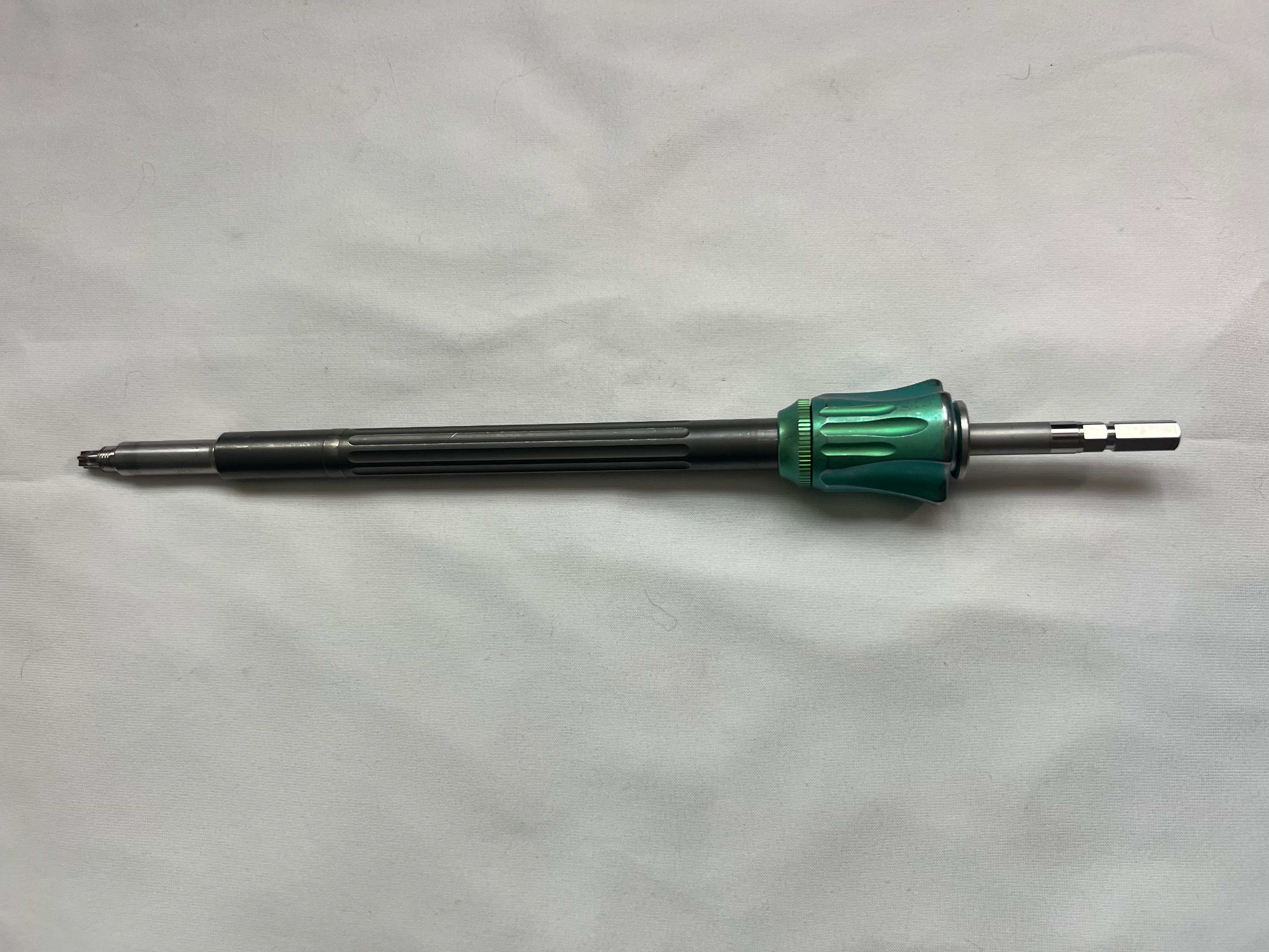 03.632.072 T25 Stardriver Long Driver w/ 03.632.036 Retaining Sleeve US1480