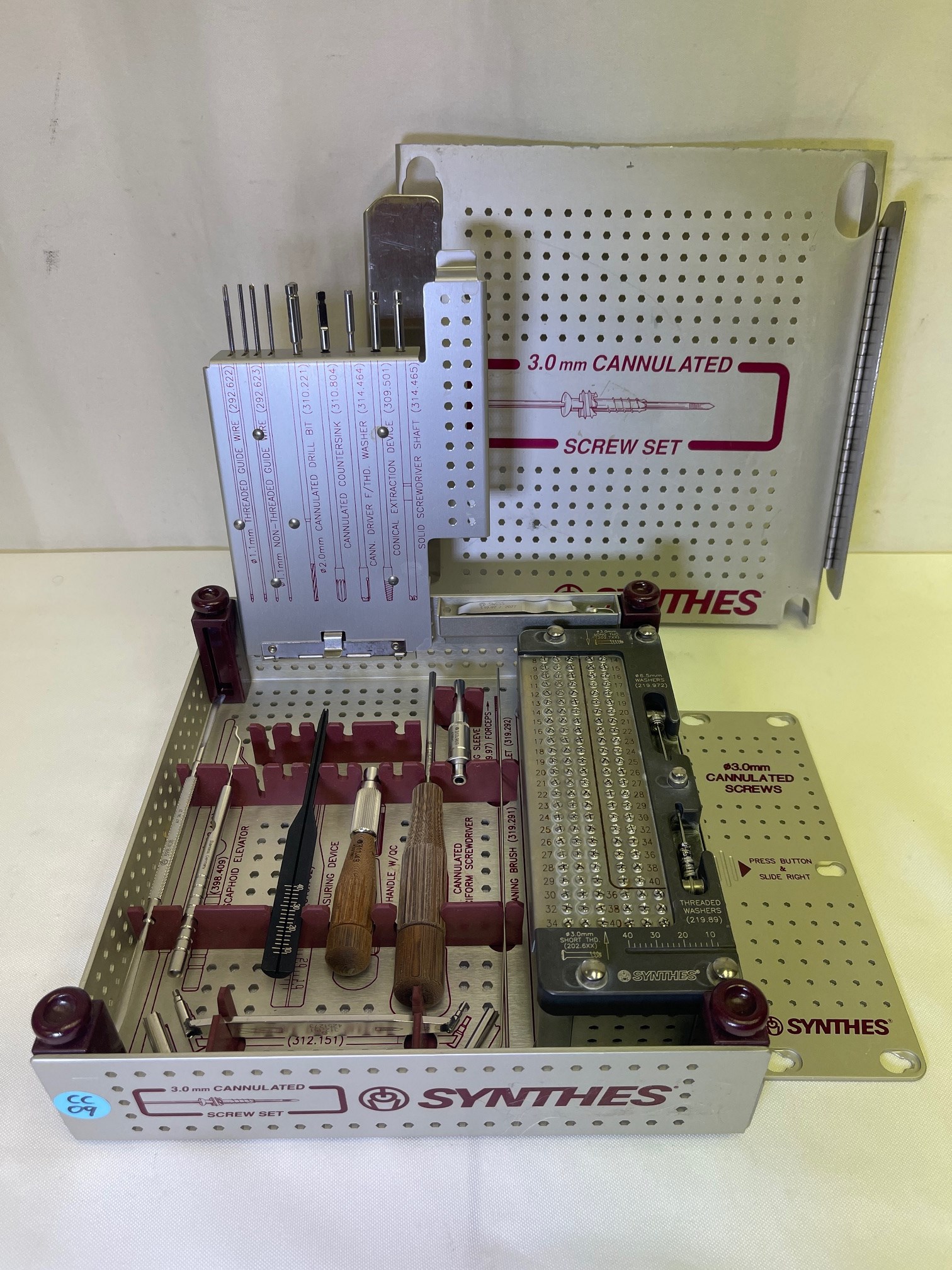 3.0mm Cannulated Screw Set B CCMED09