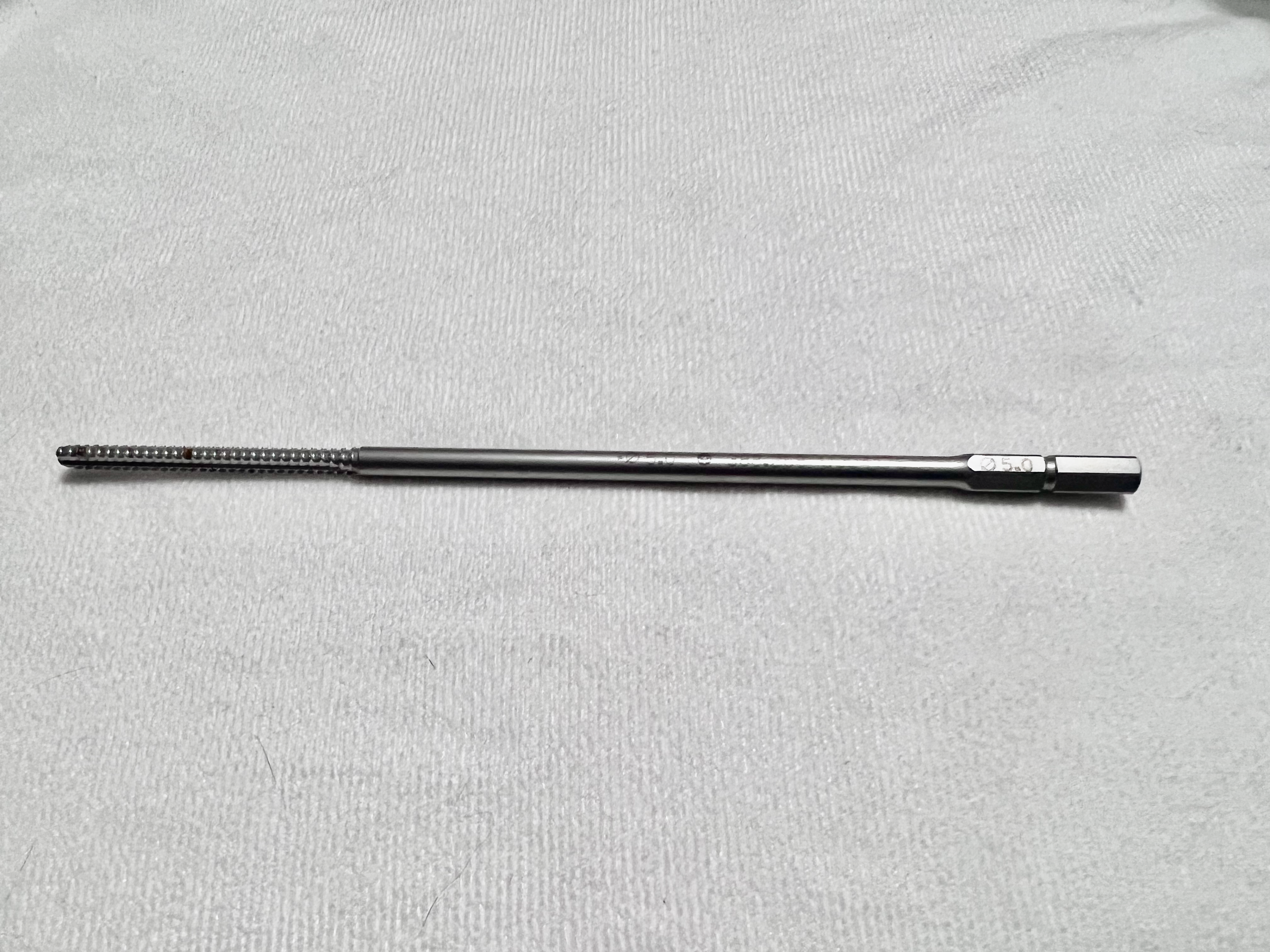 388.268 Cylindrical Tap For Pedicle Screws 5mm US1711