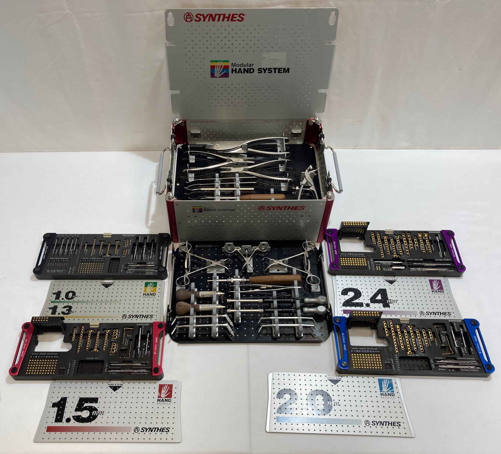 Synthes 145.200 Titanium Modular Hand System CCMED451