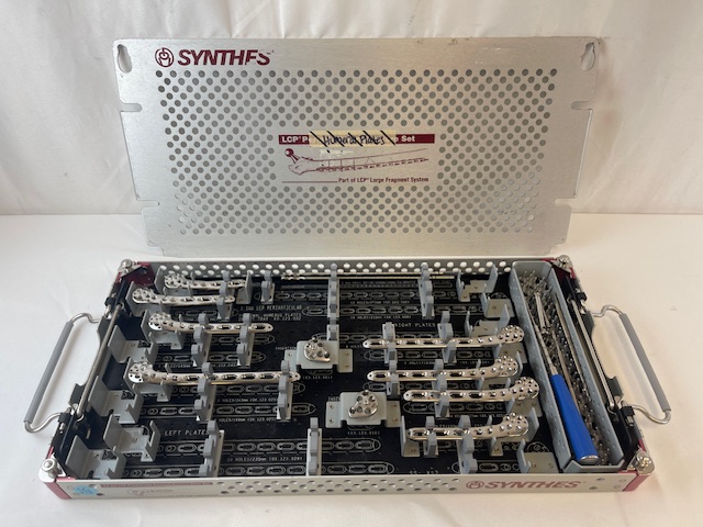 01.123.002 3.5mm LCP Periarticular Proximal Humerus Plate Set CCMED213