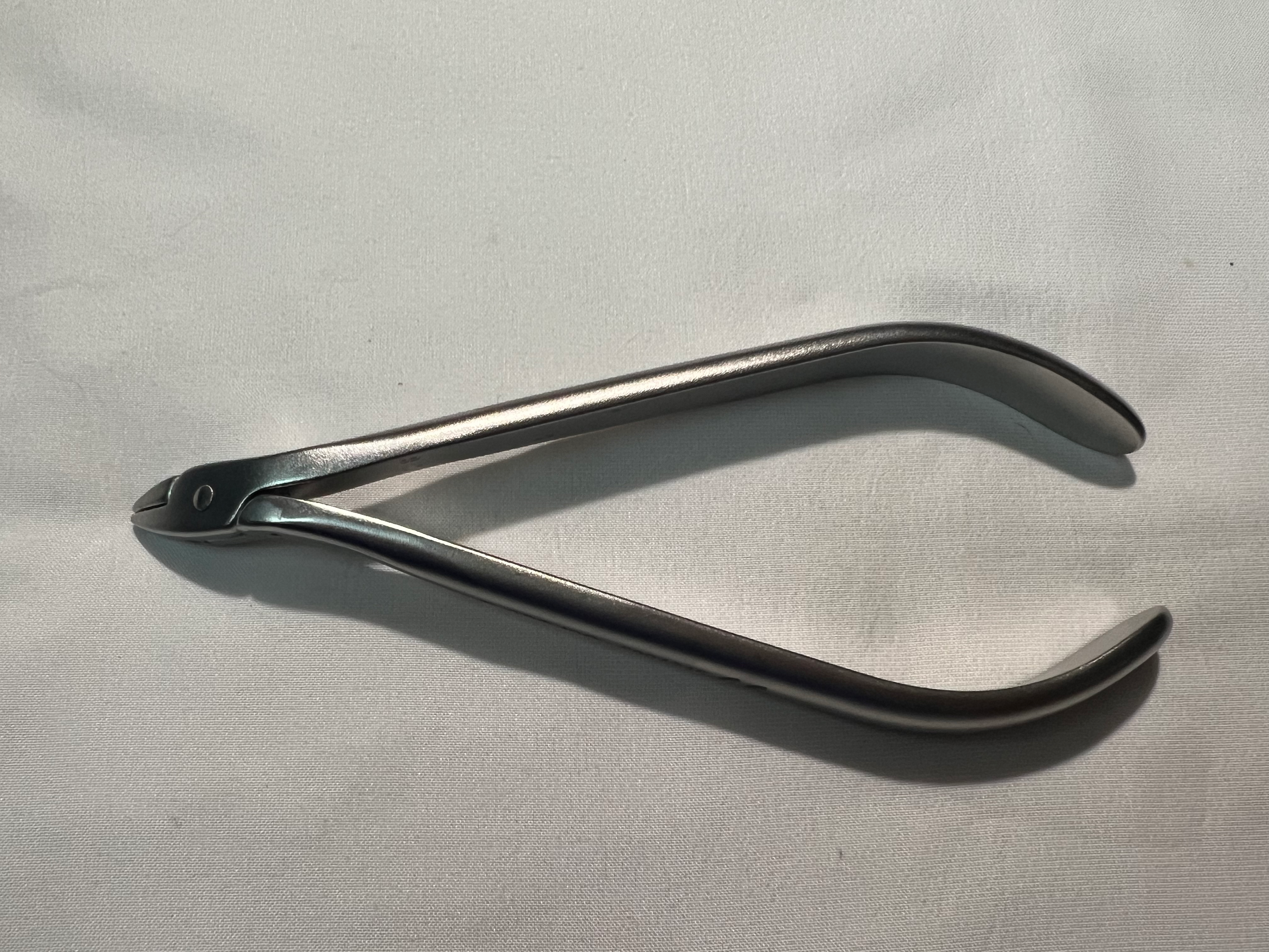 329.120 Wire Bending Pliers 140mm US1434