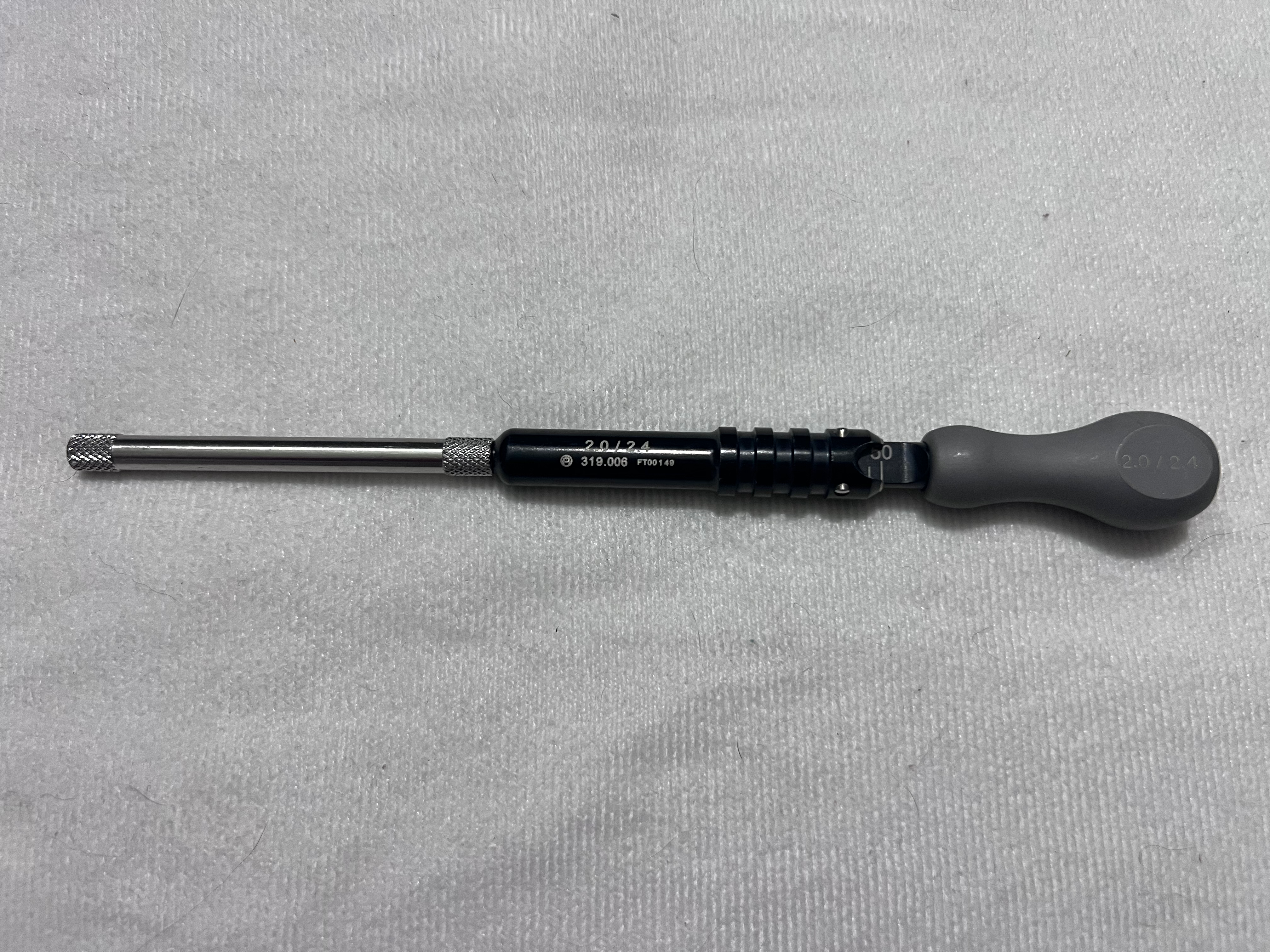 319.006 Depth Gauge w/ Cover Sleeve For 2.0/2.4mm Screws US1629